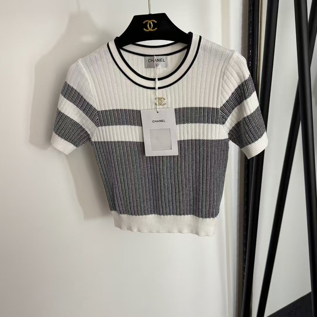 Colorblock Short Sleeve Knit Top