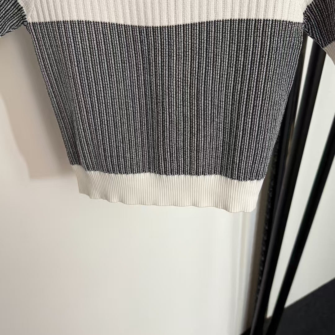 Colorblock Short Sleeve Knit Top