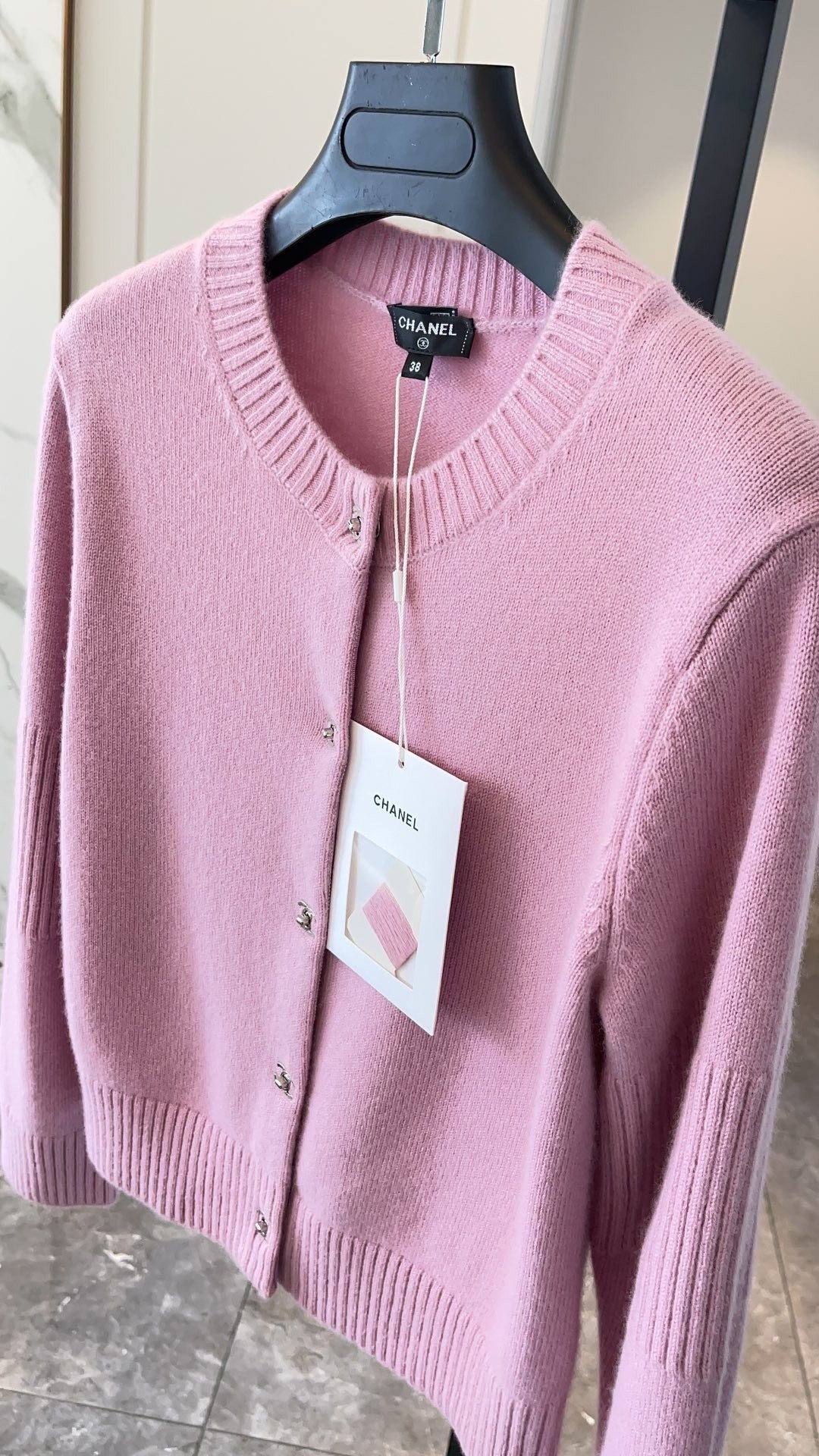 Cashmere cardigan with school bag buckle