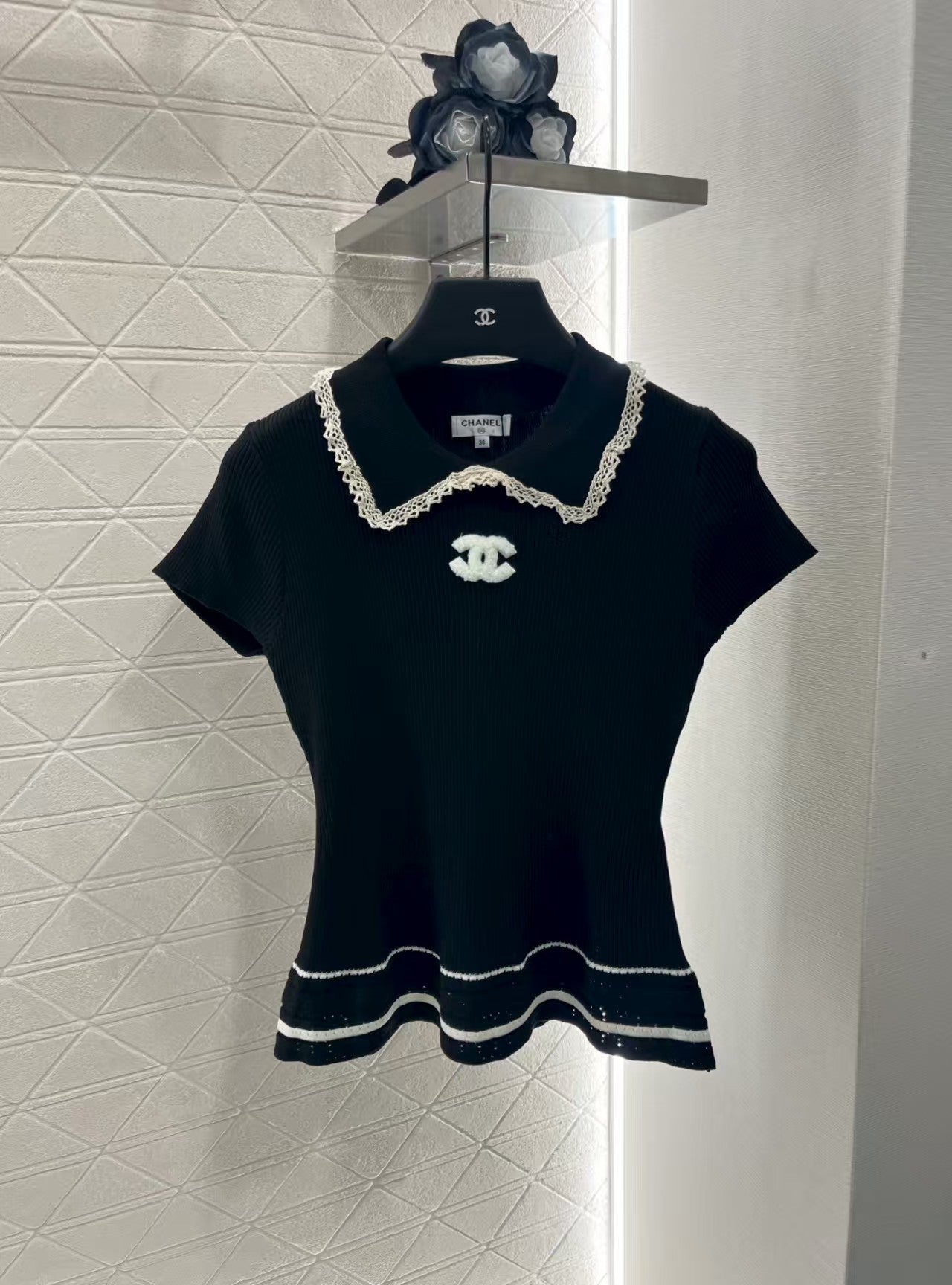 Hollow lace knit short sleeves