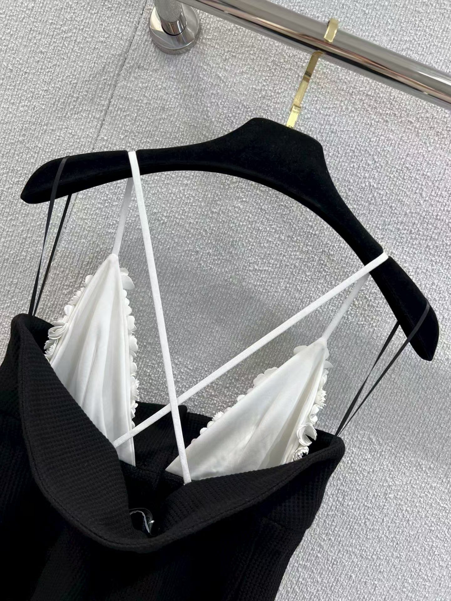 French black and white stitching tube top camisole