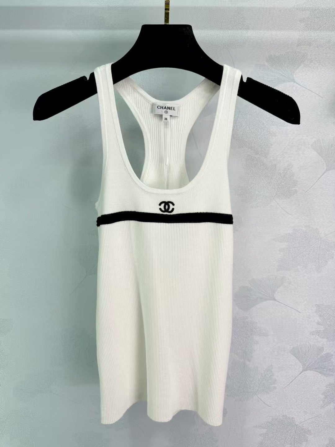 All-match knitted vest