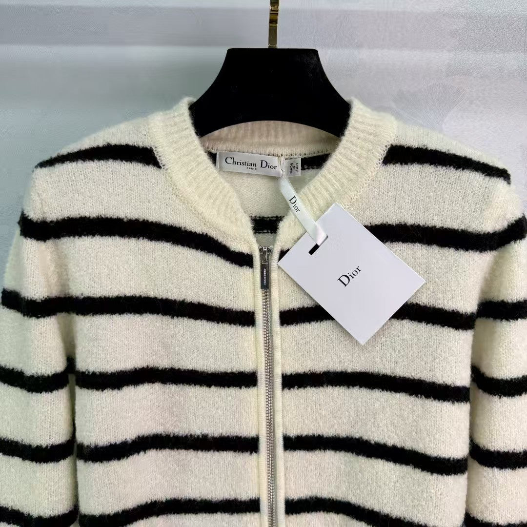 Striped knitted long-sleeved cardigan