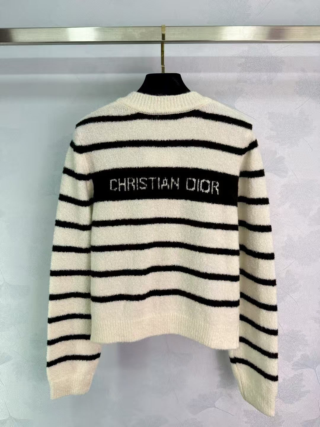 Striped knitted long-sleeved cardigan