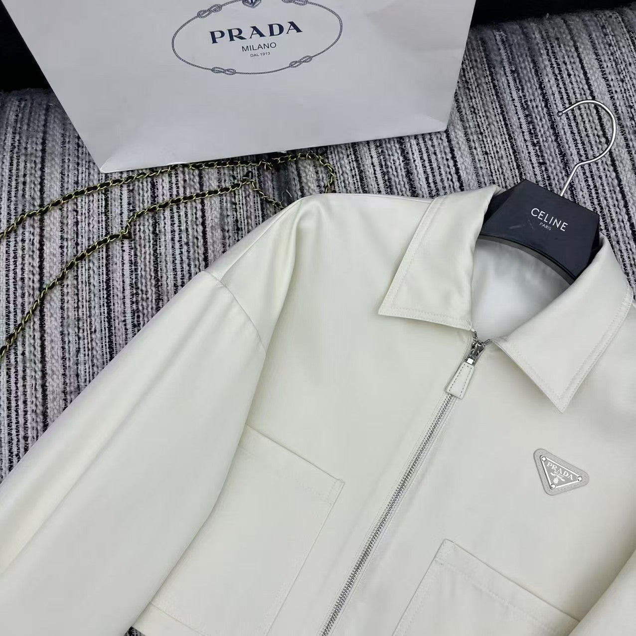 New lapel long-sleeved jacket