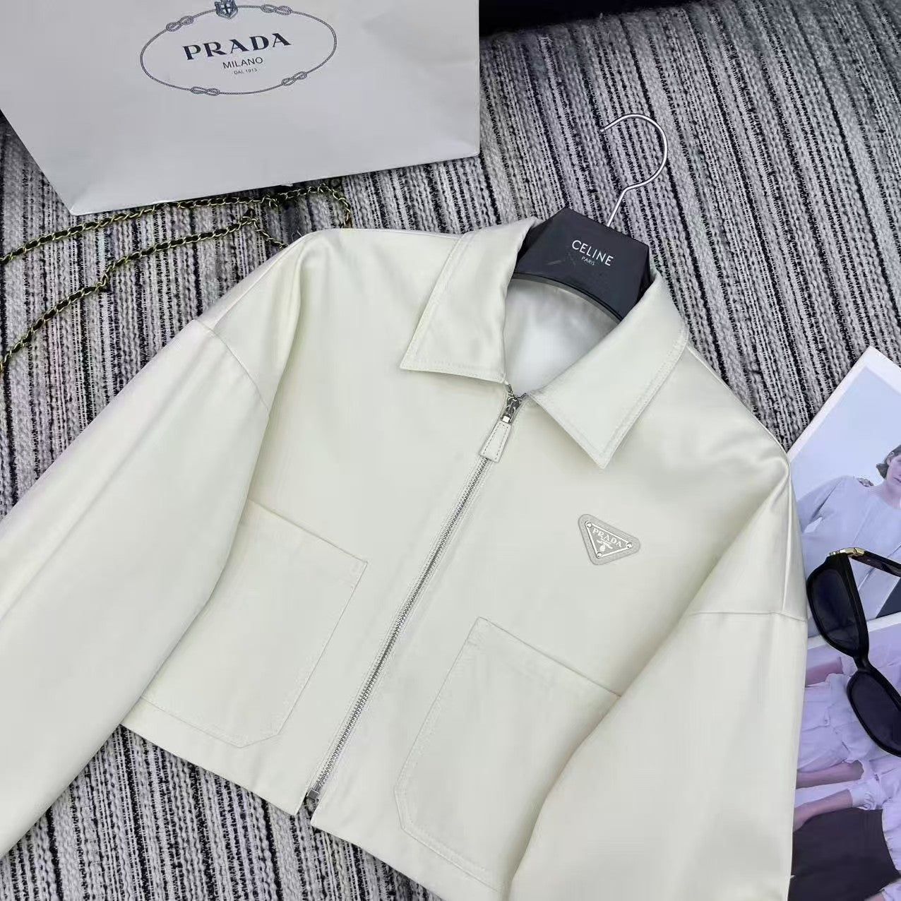 New lapel long-sleeved jacket