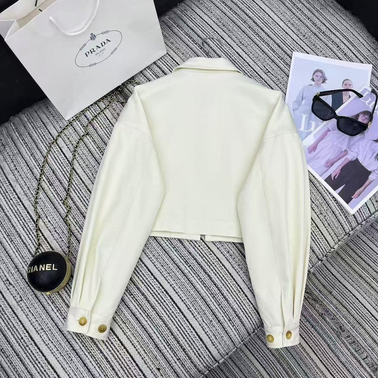 New lapel long-sleeved jacket