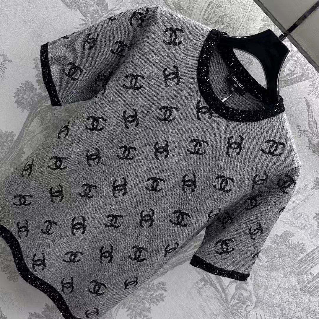 New letter short-sleeved knitted