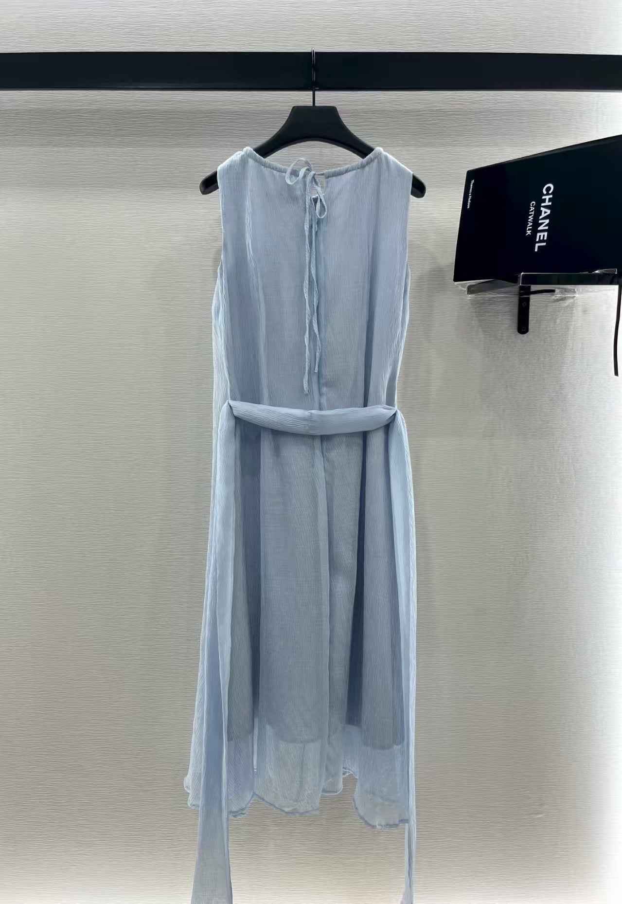 Round neck belt vest dress