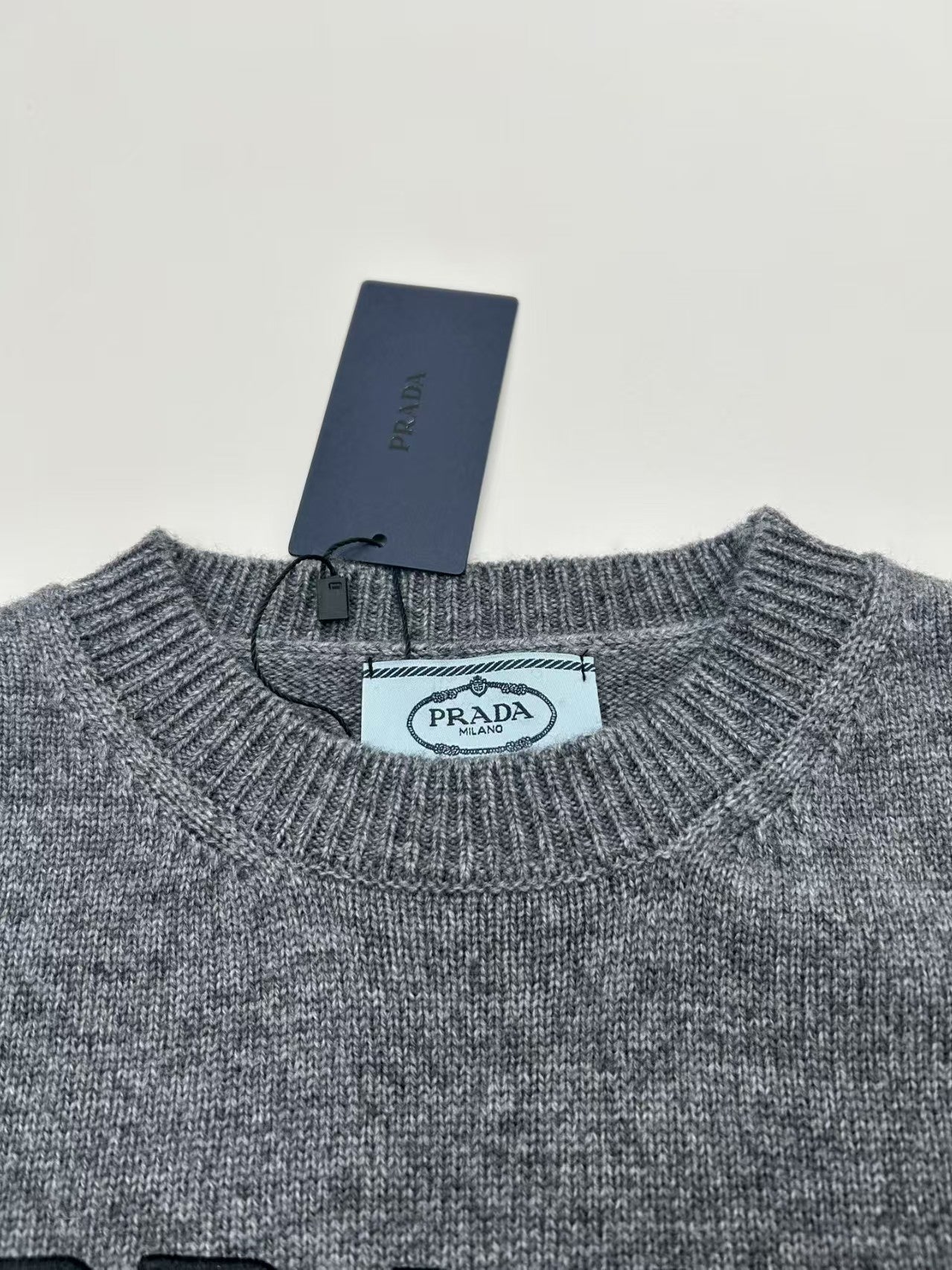 3D embroidered letters knitted wool short-sleeved shirt