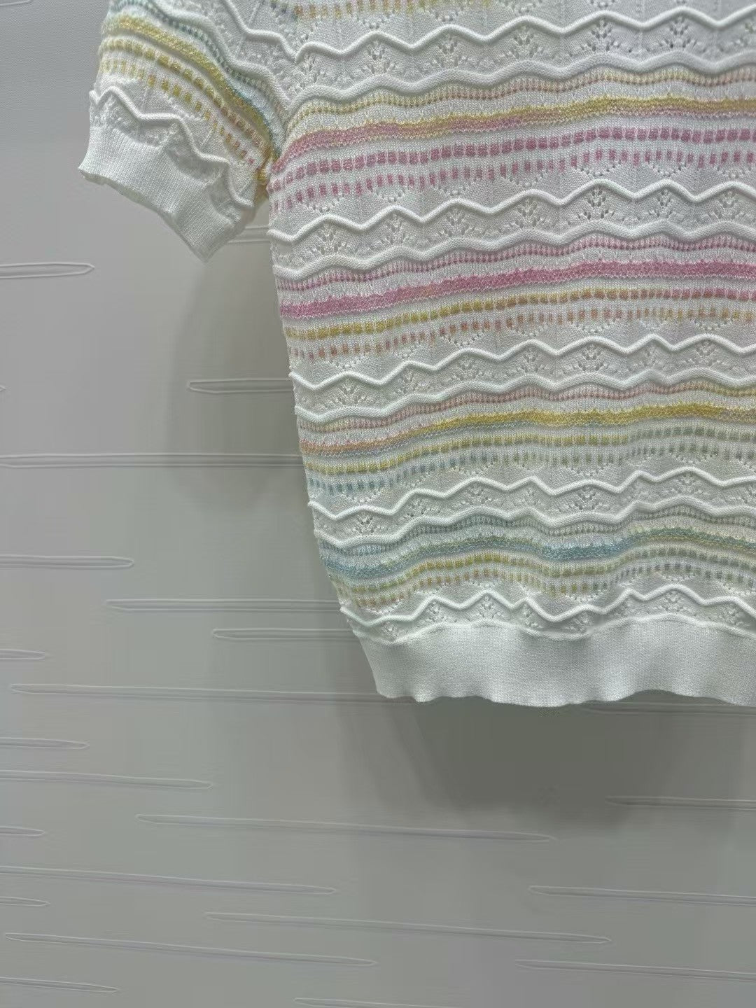 Striped crew neck knitted short sleeves