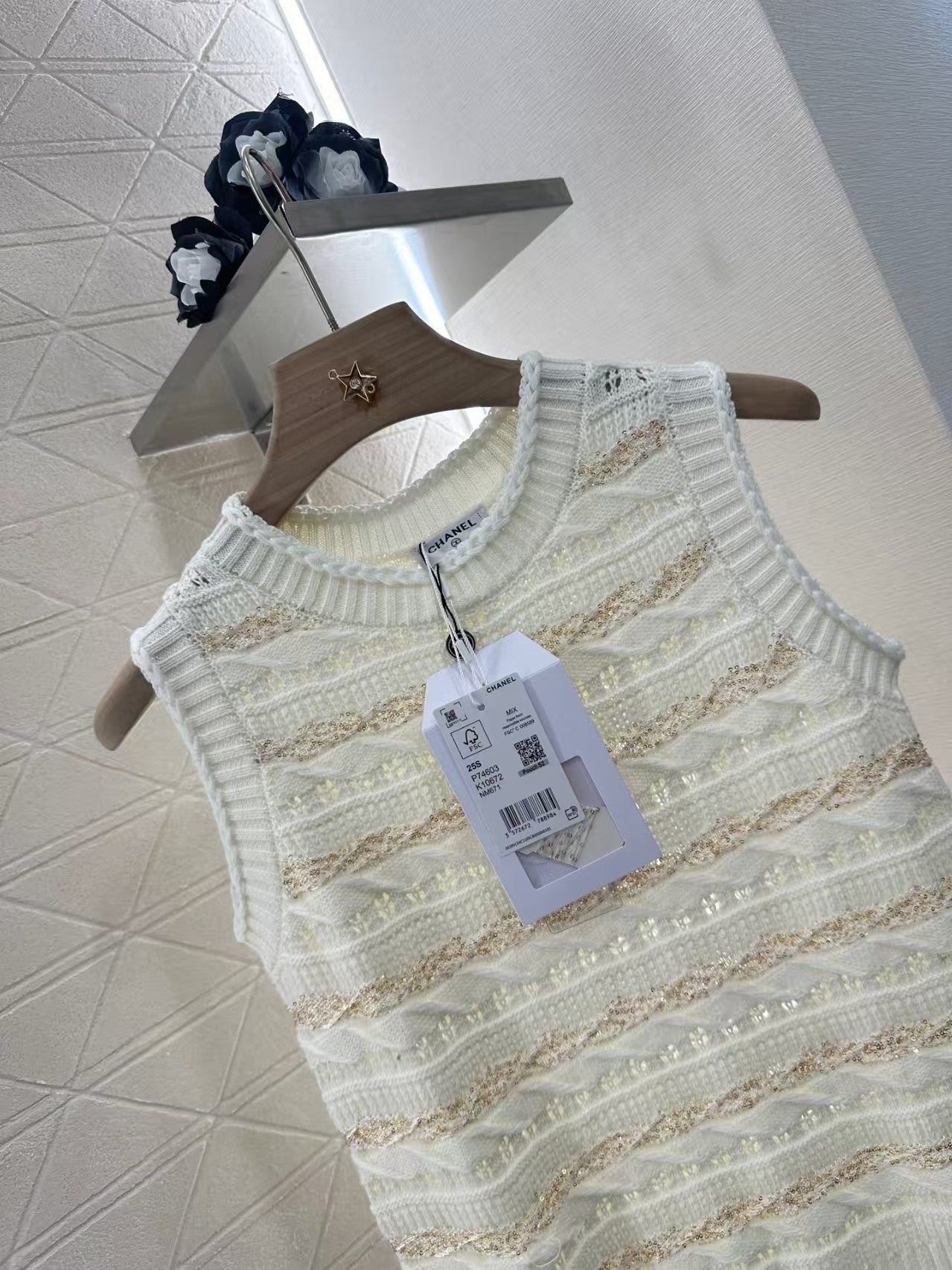 sequined striped knitted vest