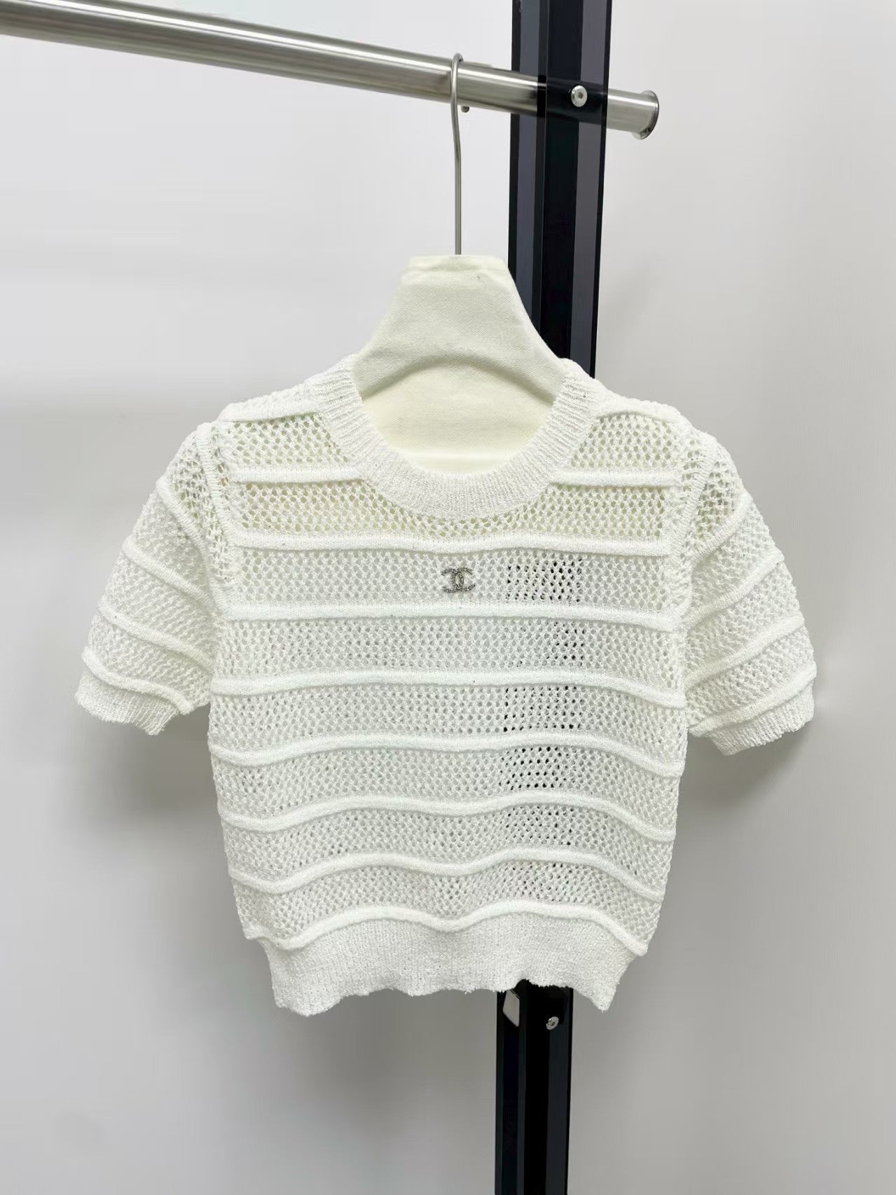 Striped hollow short sleeves