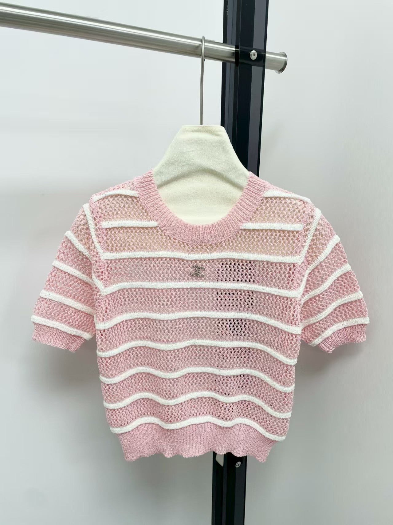 Striped hollow short sleeves