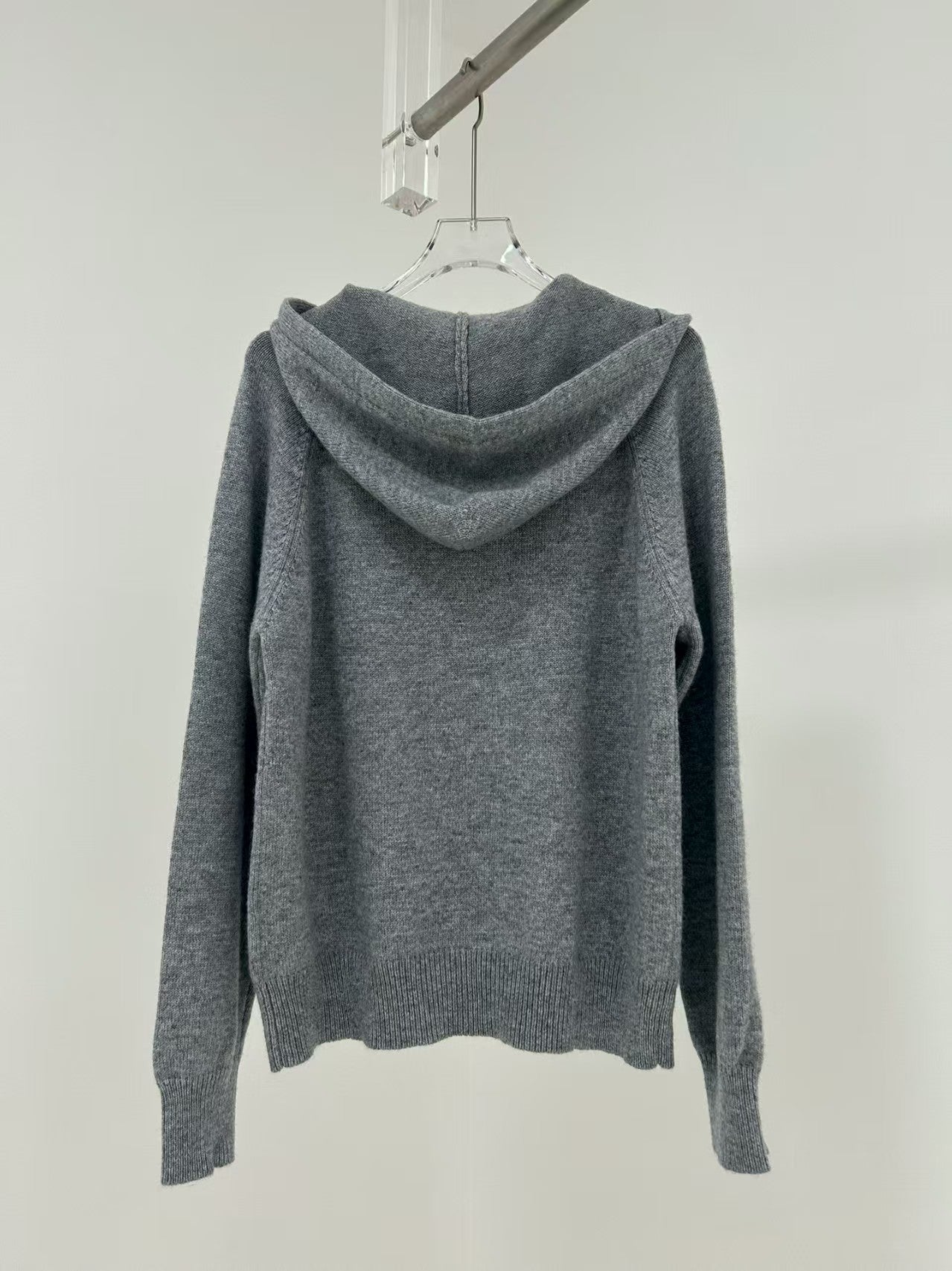 Terry-embroidered Arc de Triomphe hooded wool sweater