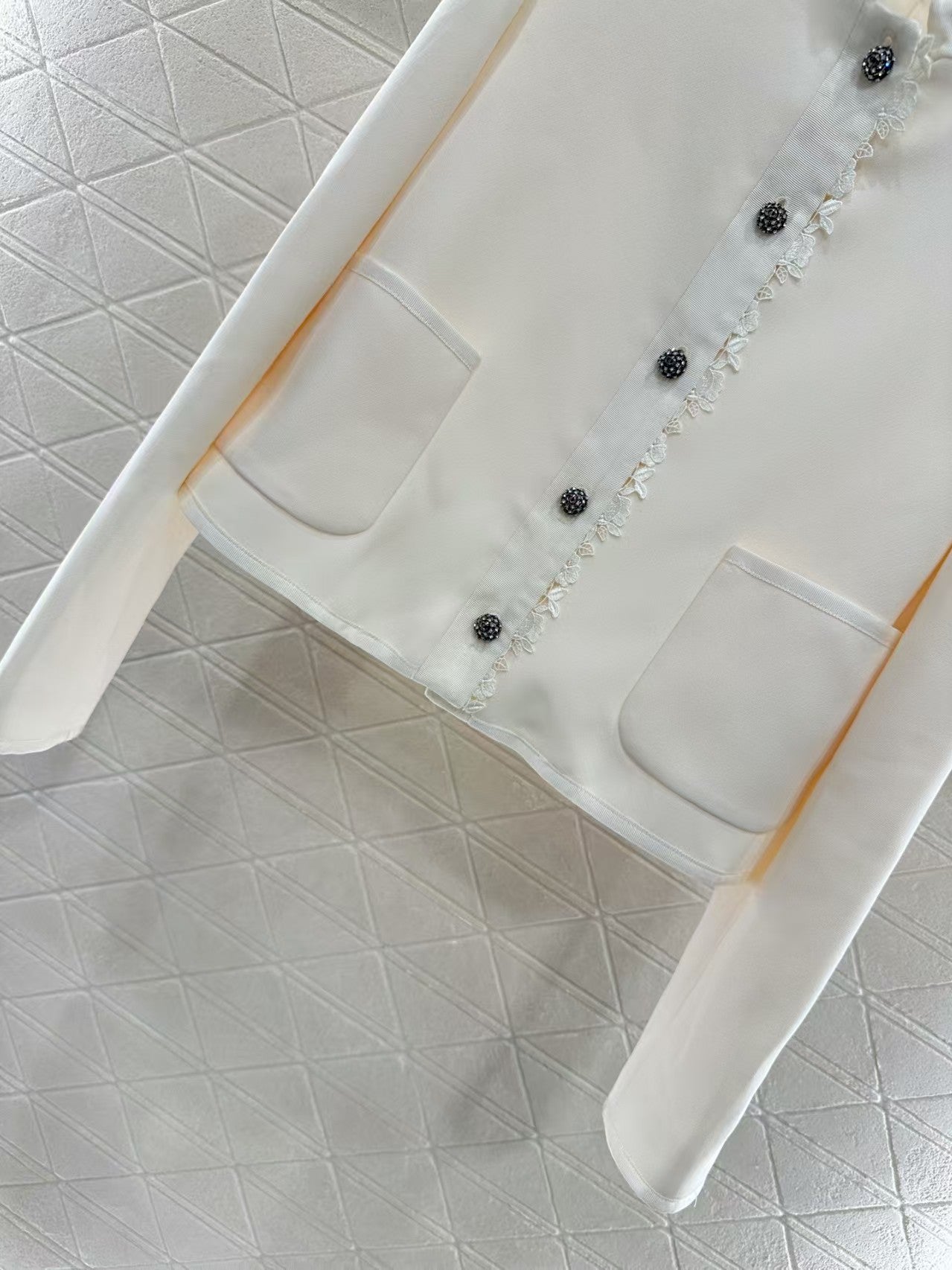 Stand collar water-soluble lace jacket