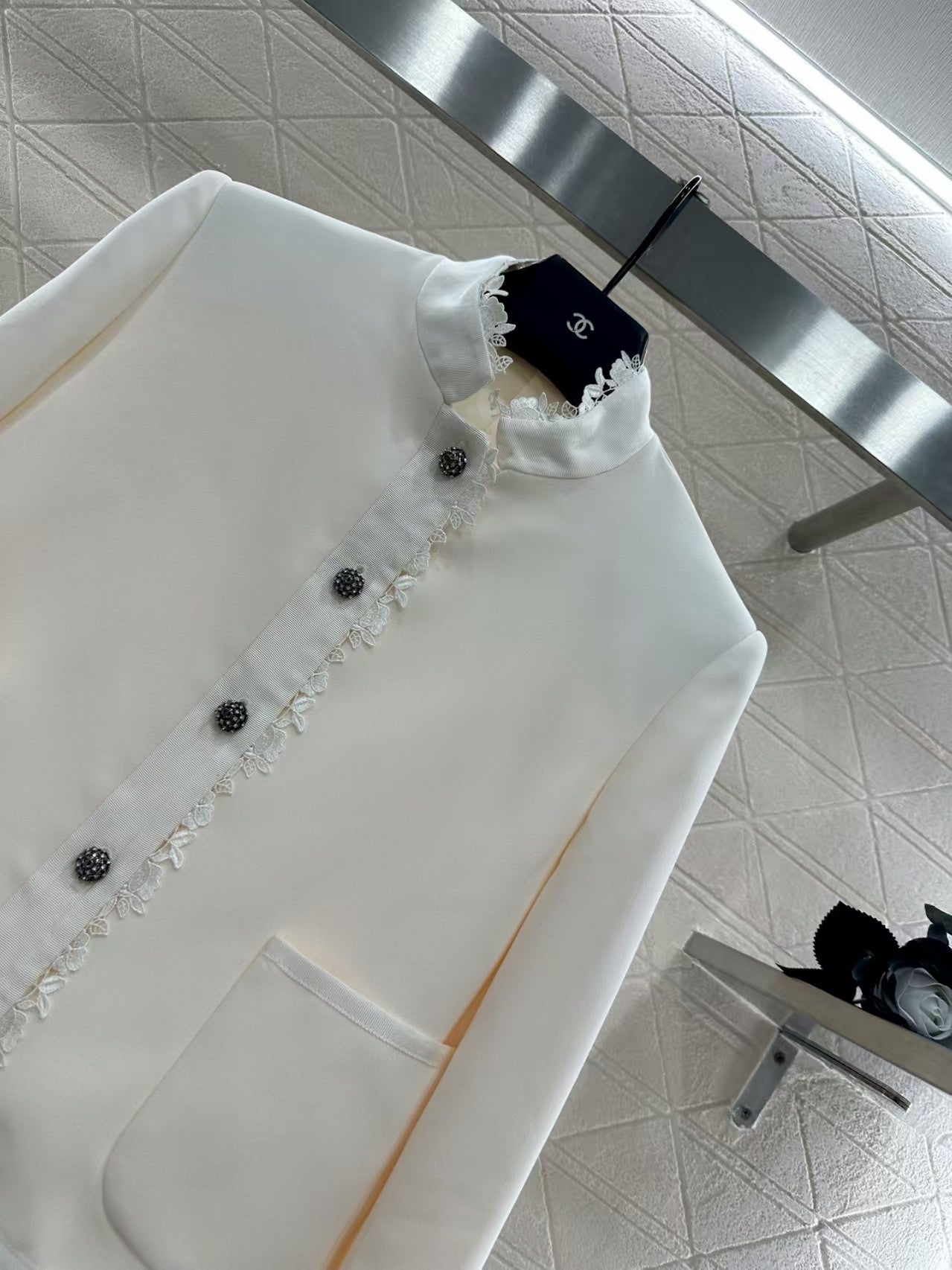 Stand collar water-soluble lace jacket