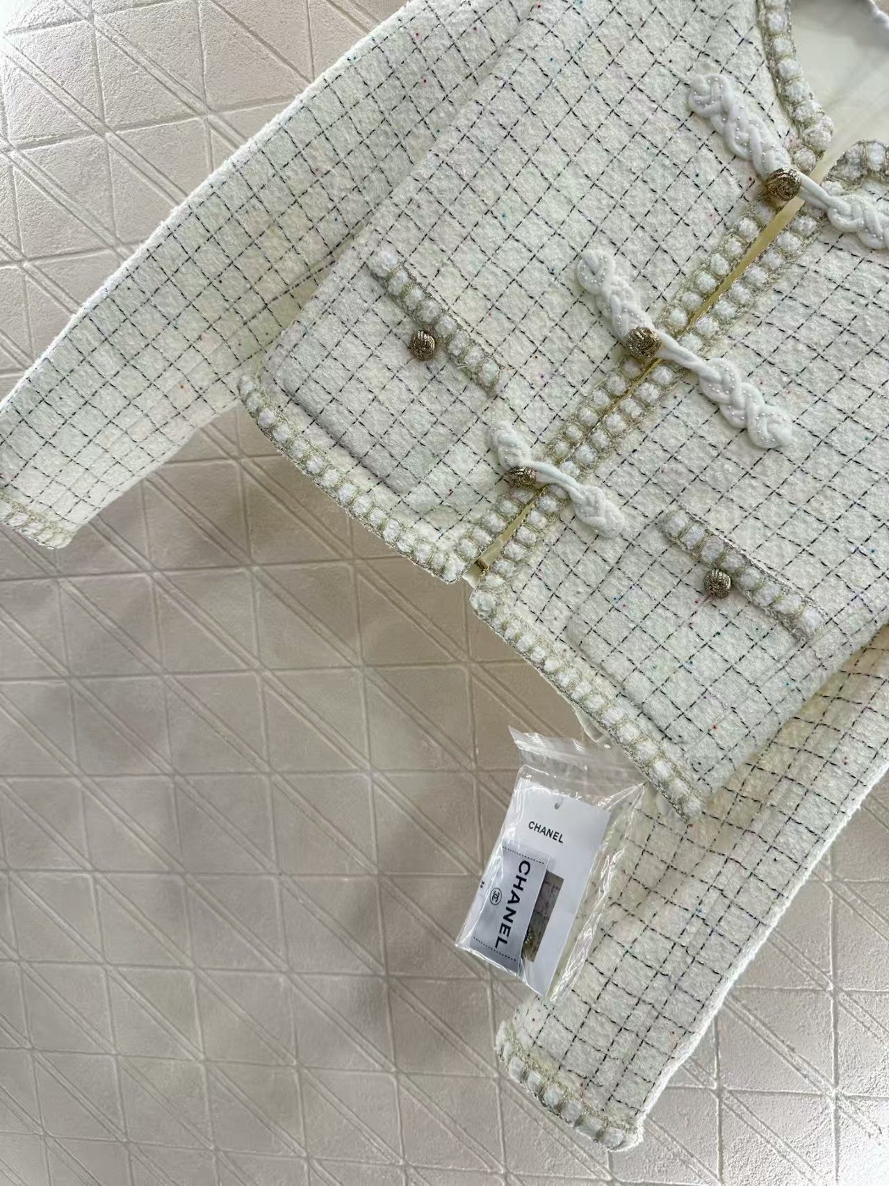 Woolen wool coat and skirt suit