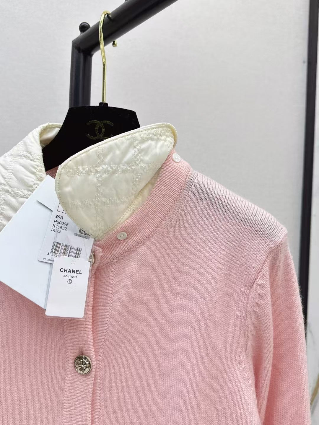 Contrast lapel knitted cardigan