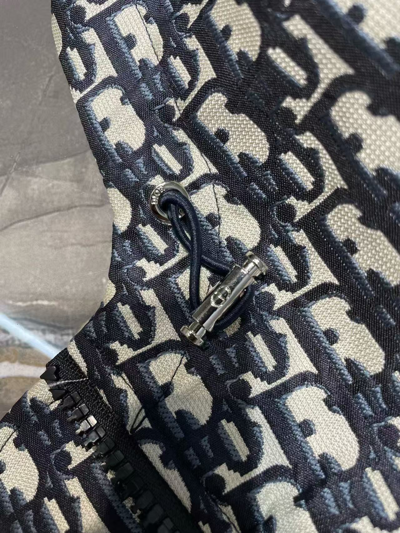 all-over print hooded jacket