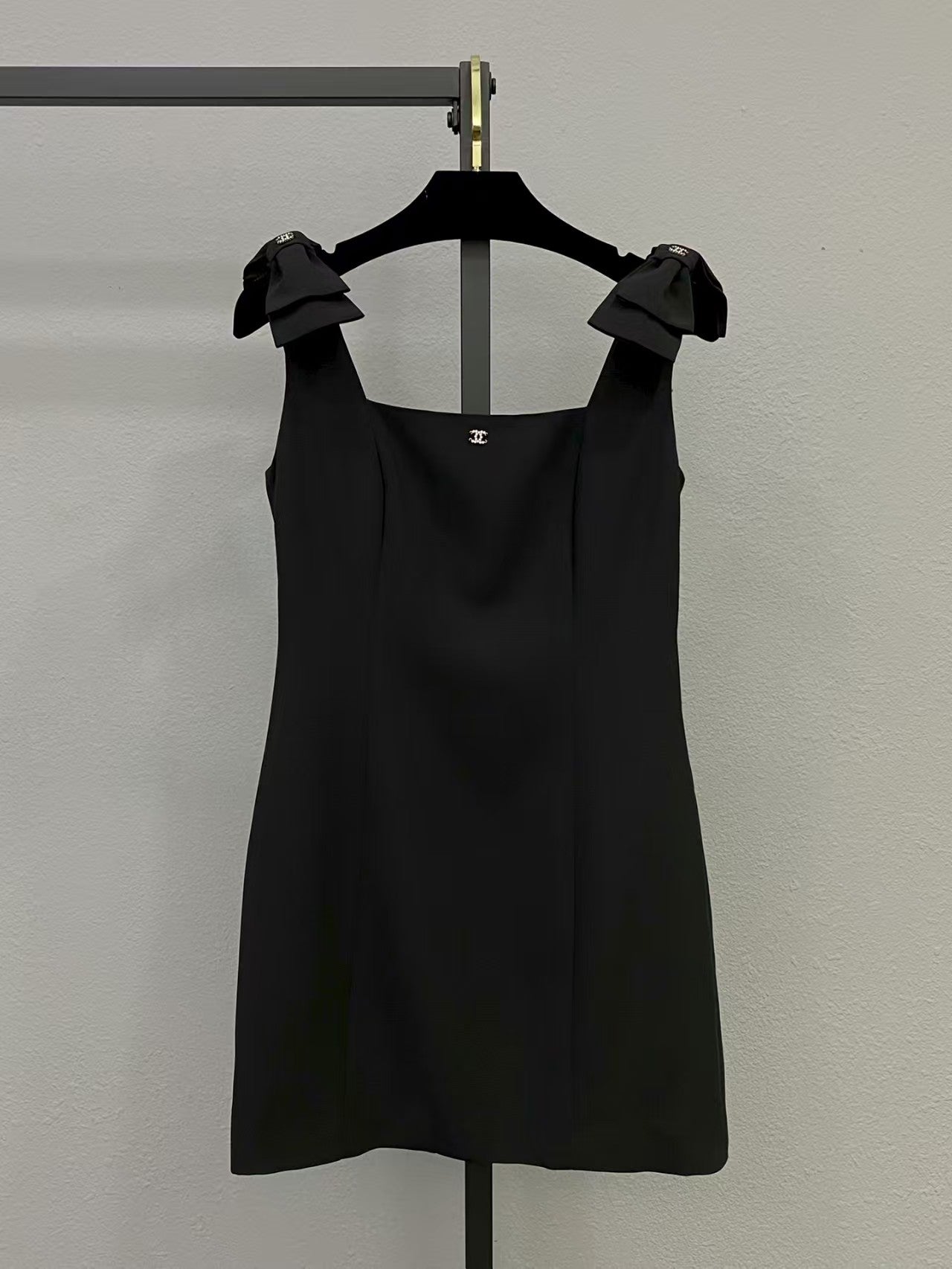 rhinestone logo bow sleeveless dress