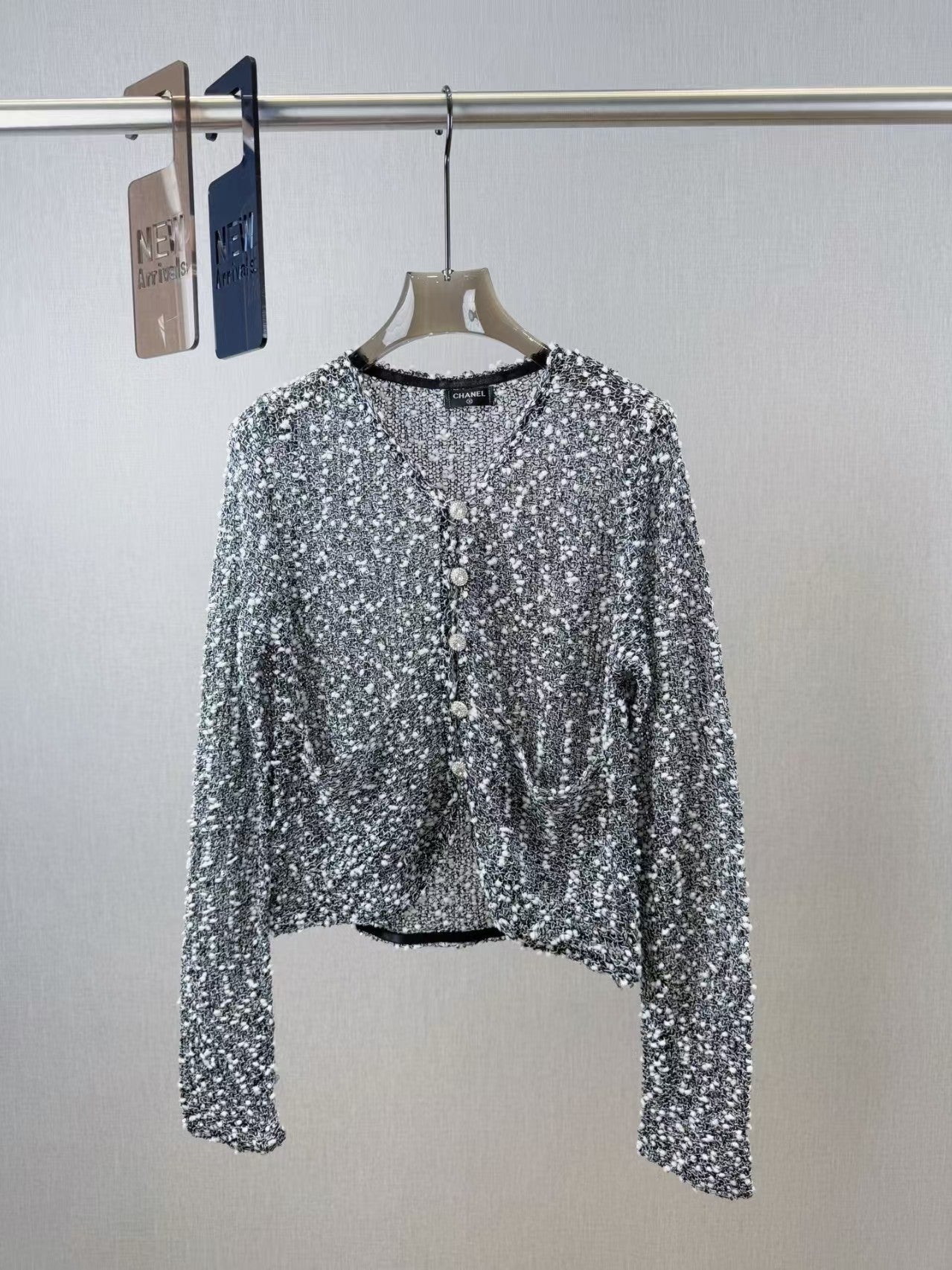 New sequined V-neck cardigan