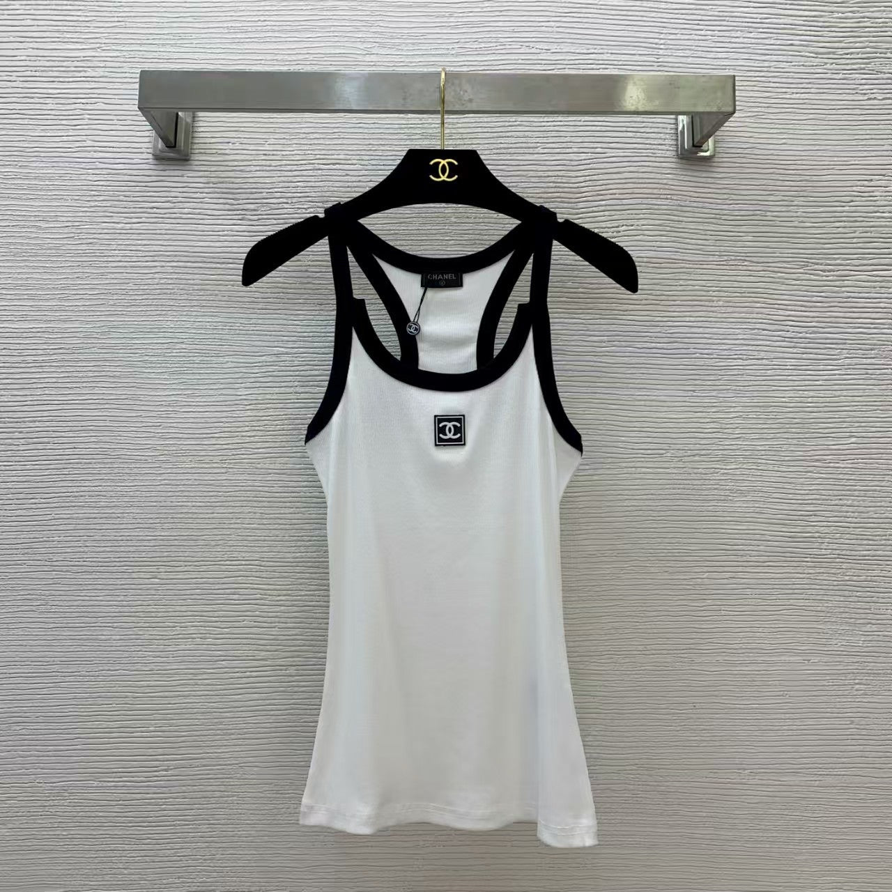 Black and white contrast camisole