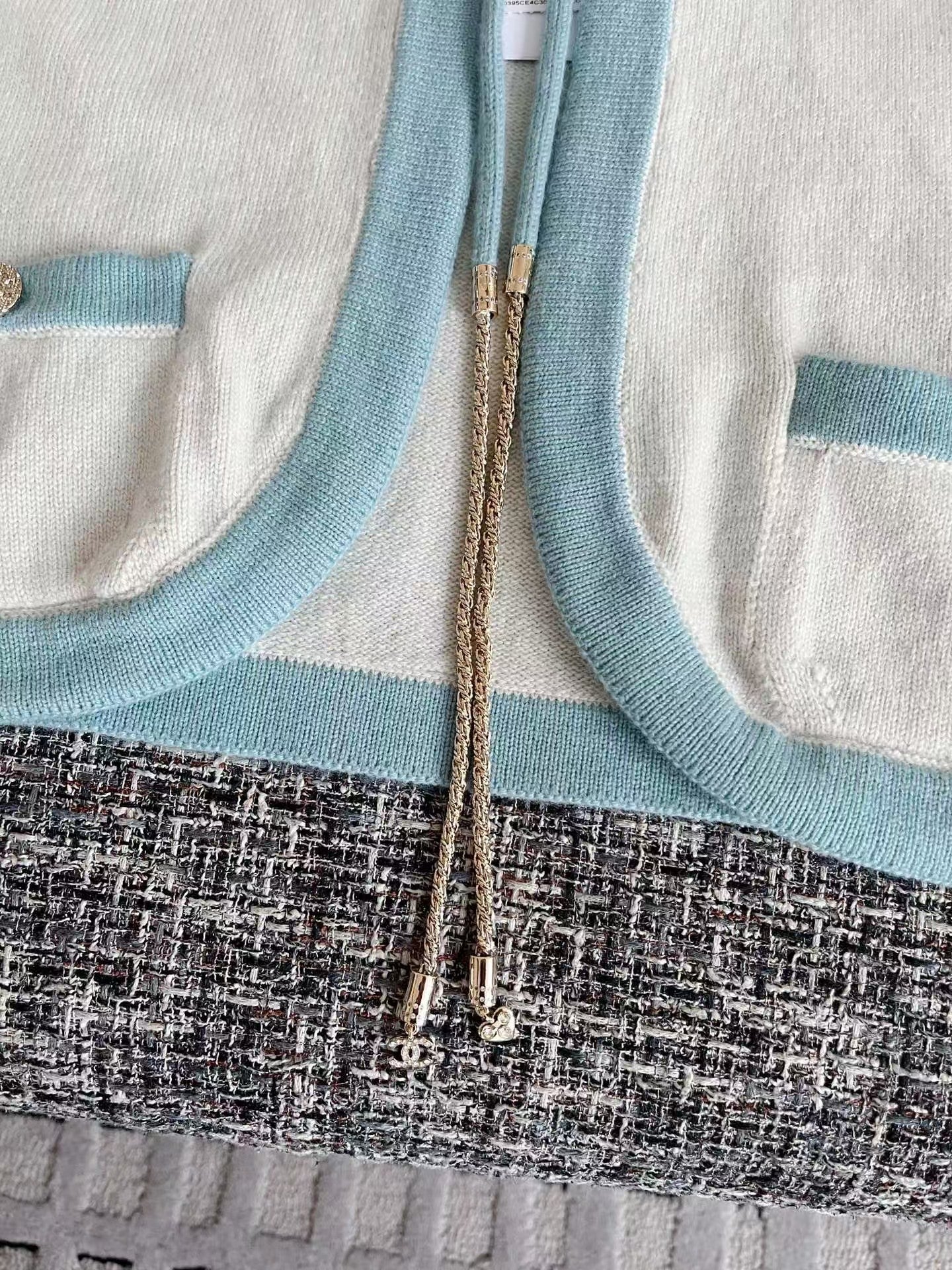 New contrast color cashmere cardigan