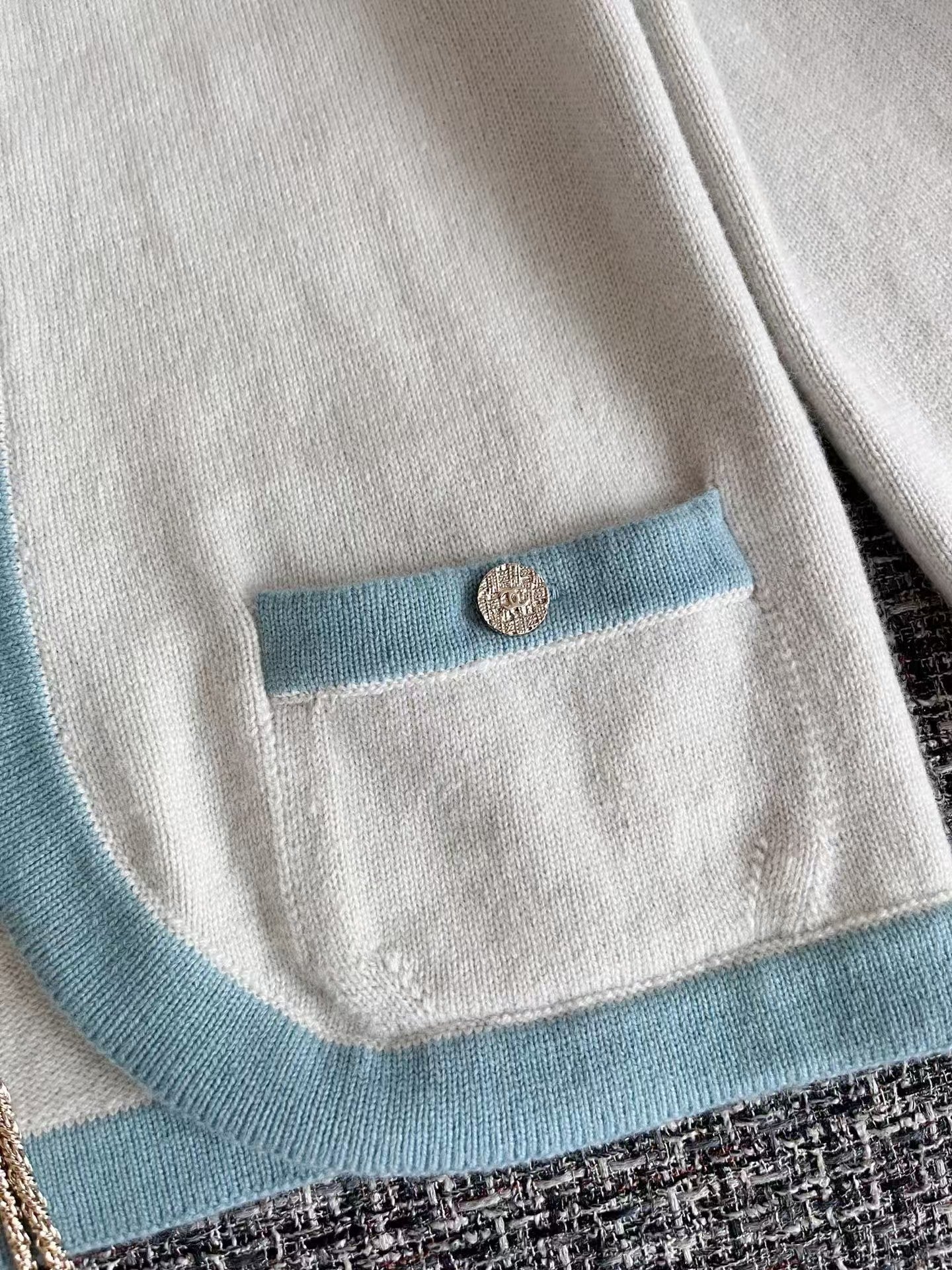 New contrast color cashmere cardigan