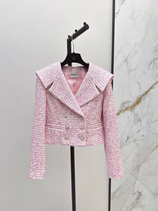 New age-reducing lapel jacket