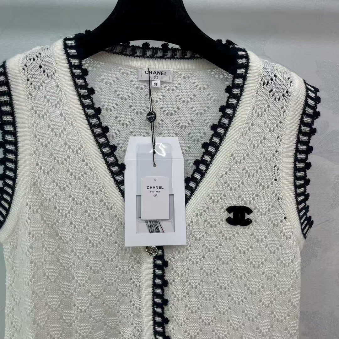New lace knitted vest