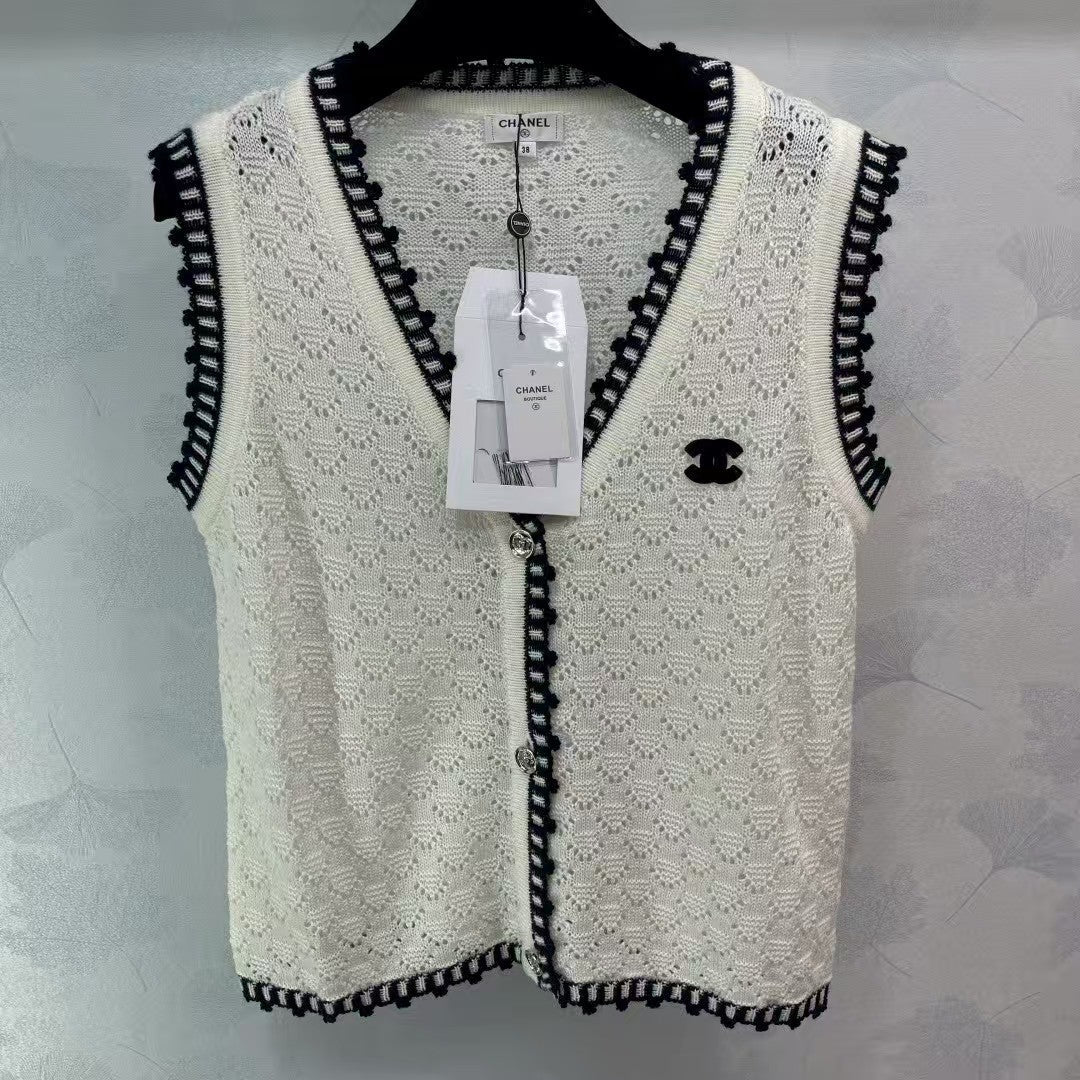 New lace knitted vest