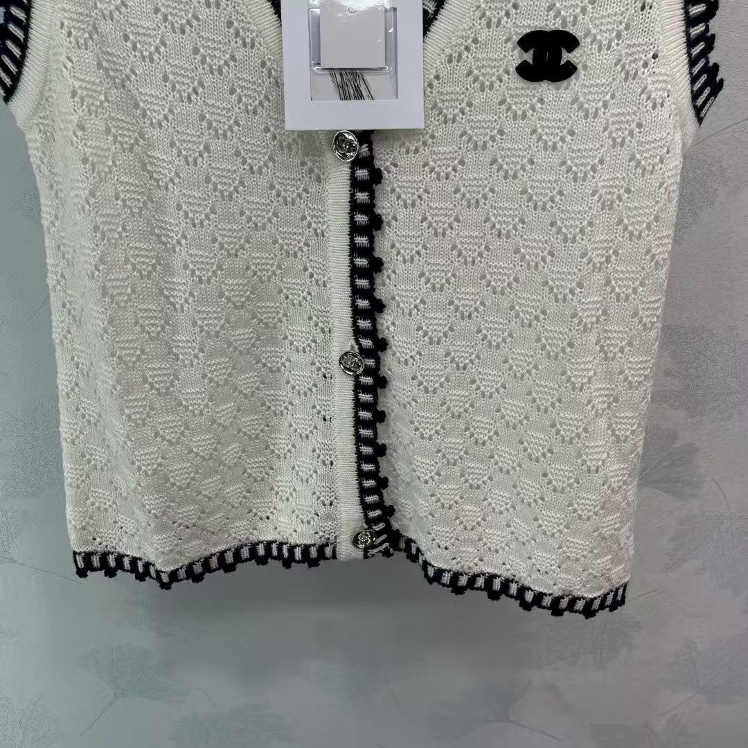 New lace knitted vest