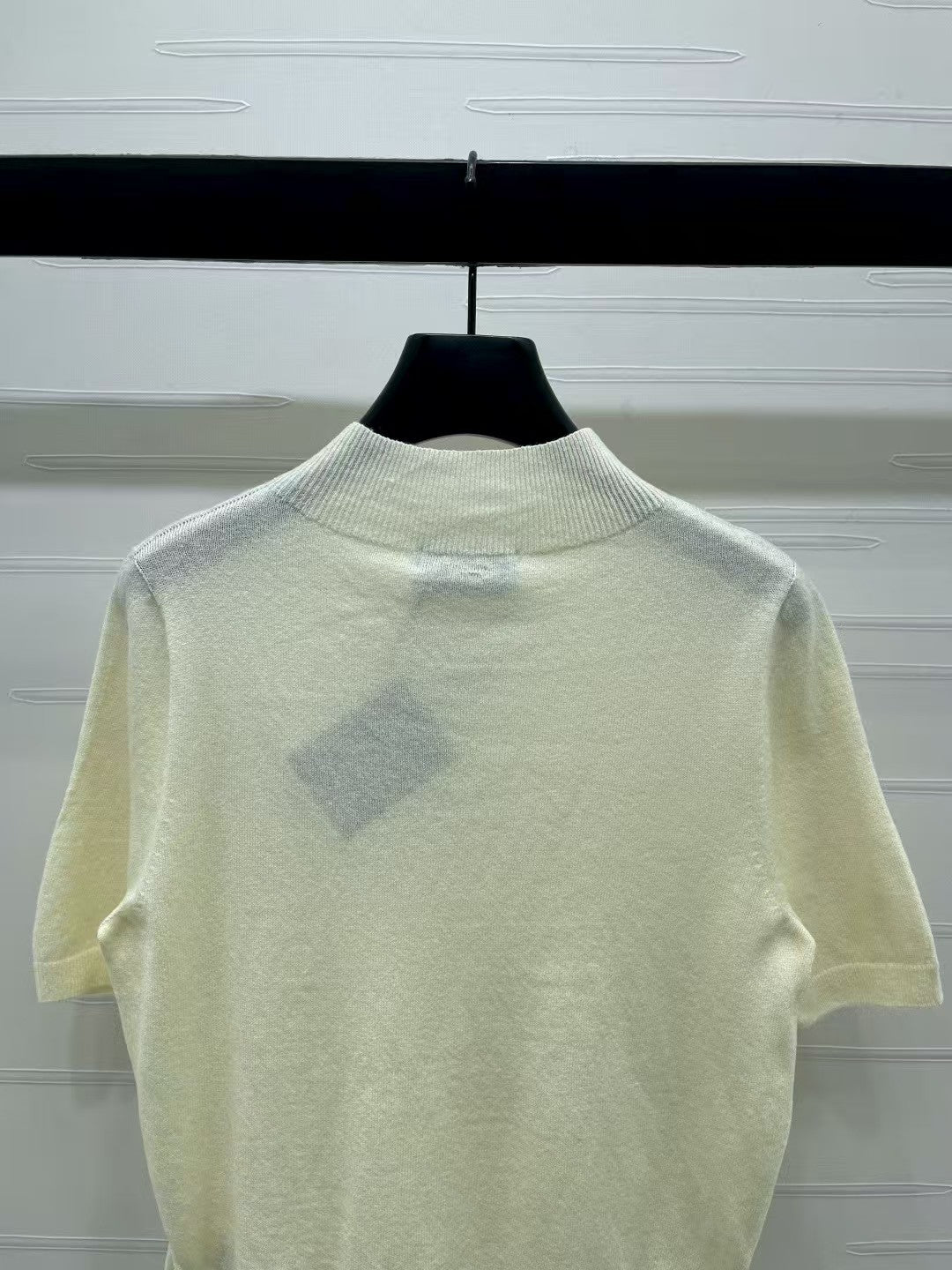 Triangle logo knitted short sleeves