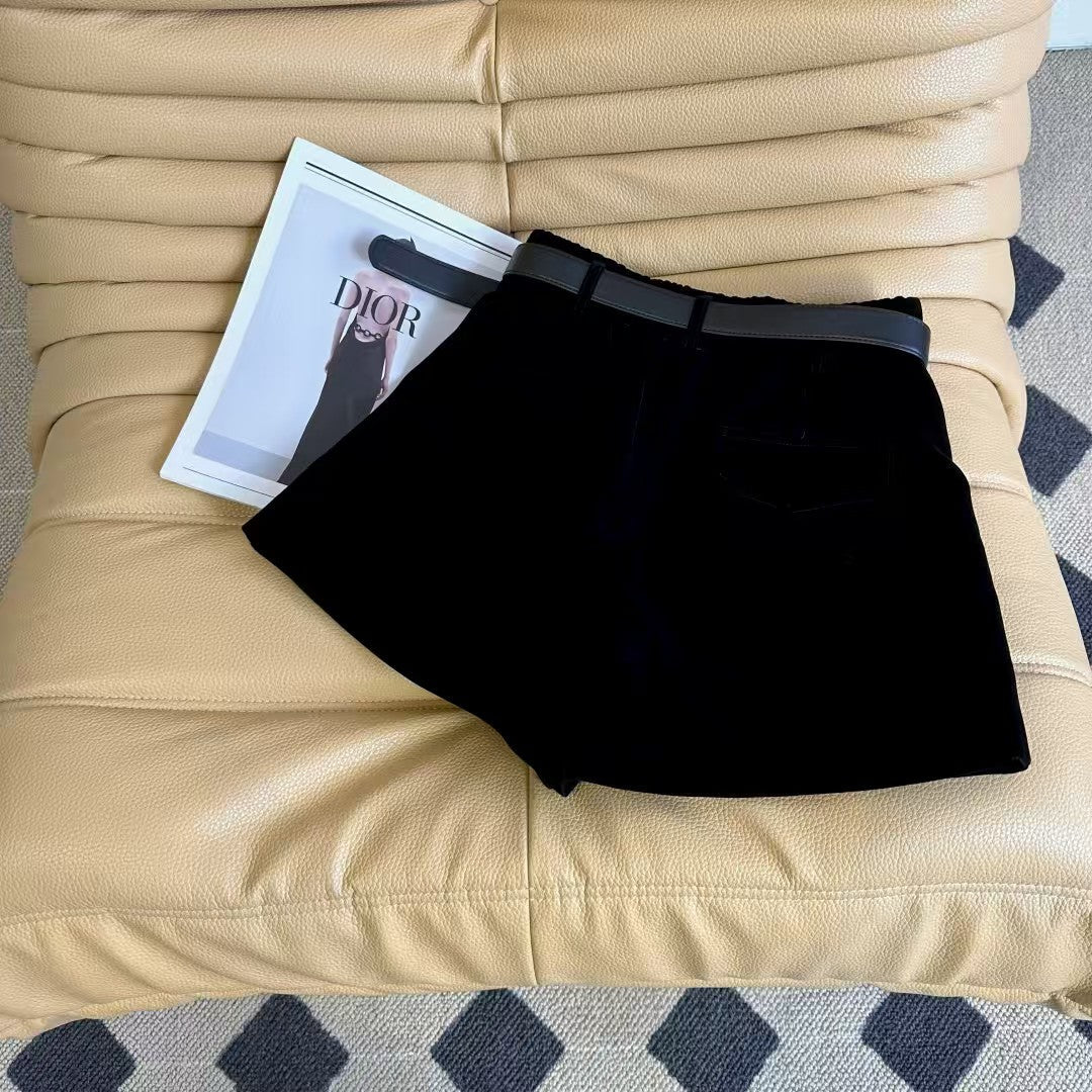 New velvet shorts