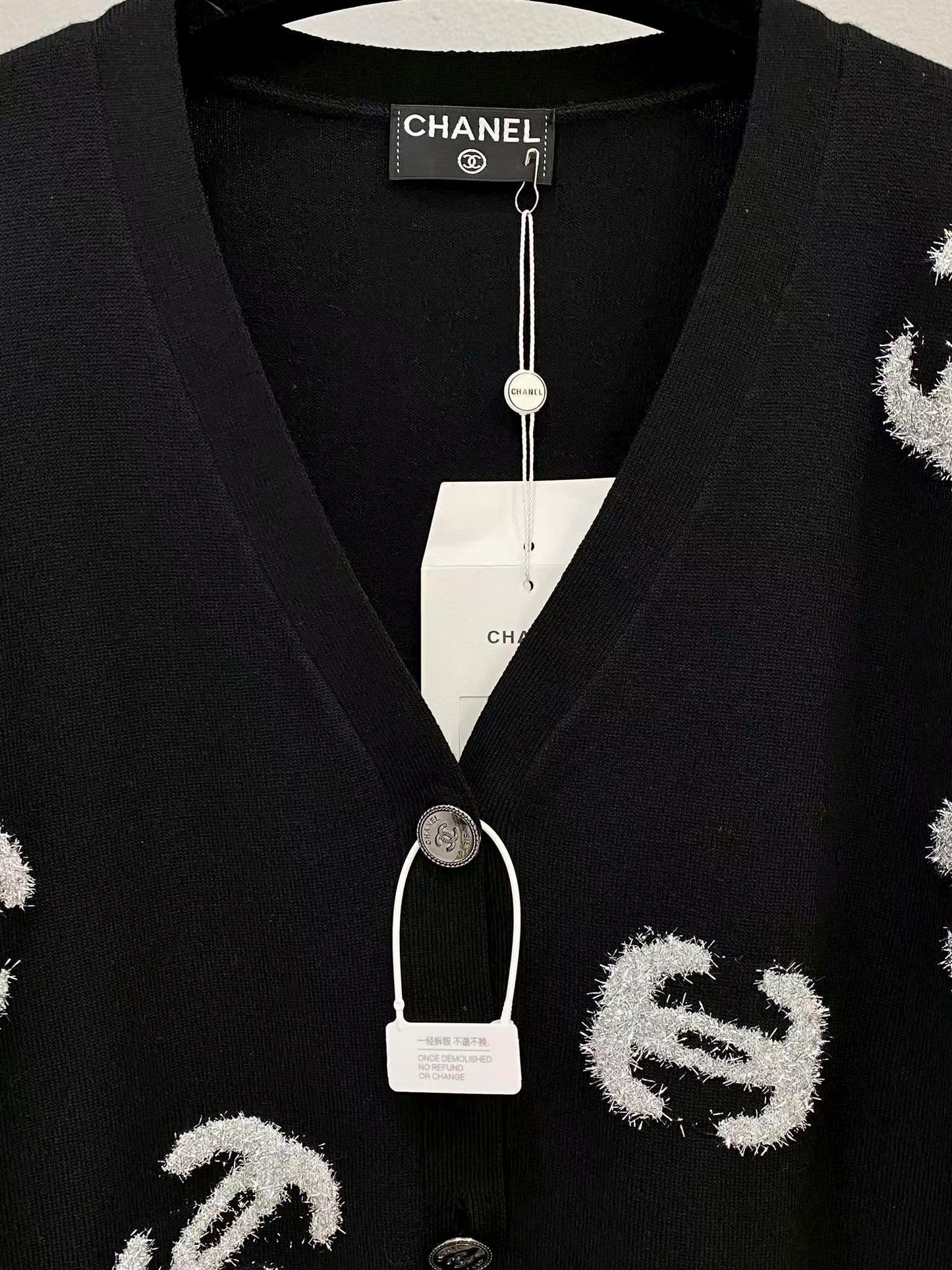 New jacquard silver logo knitted cardigan