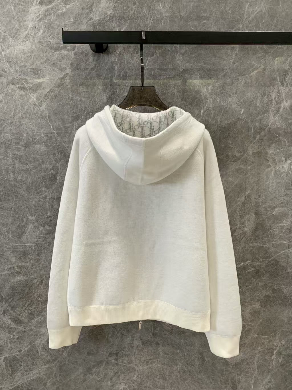 Reversible knitted jacket