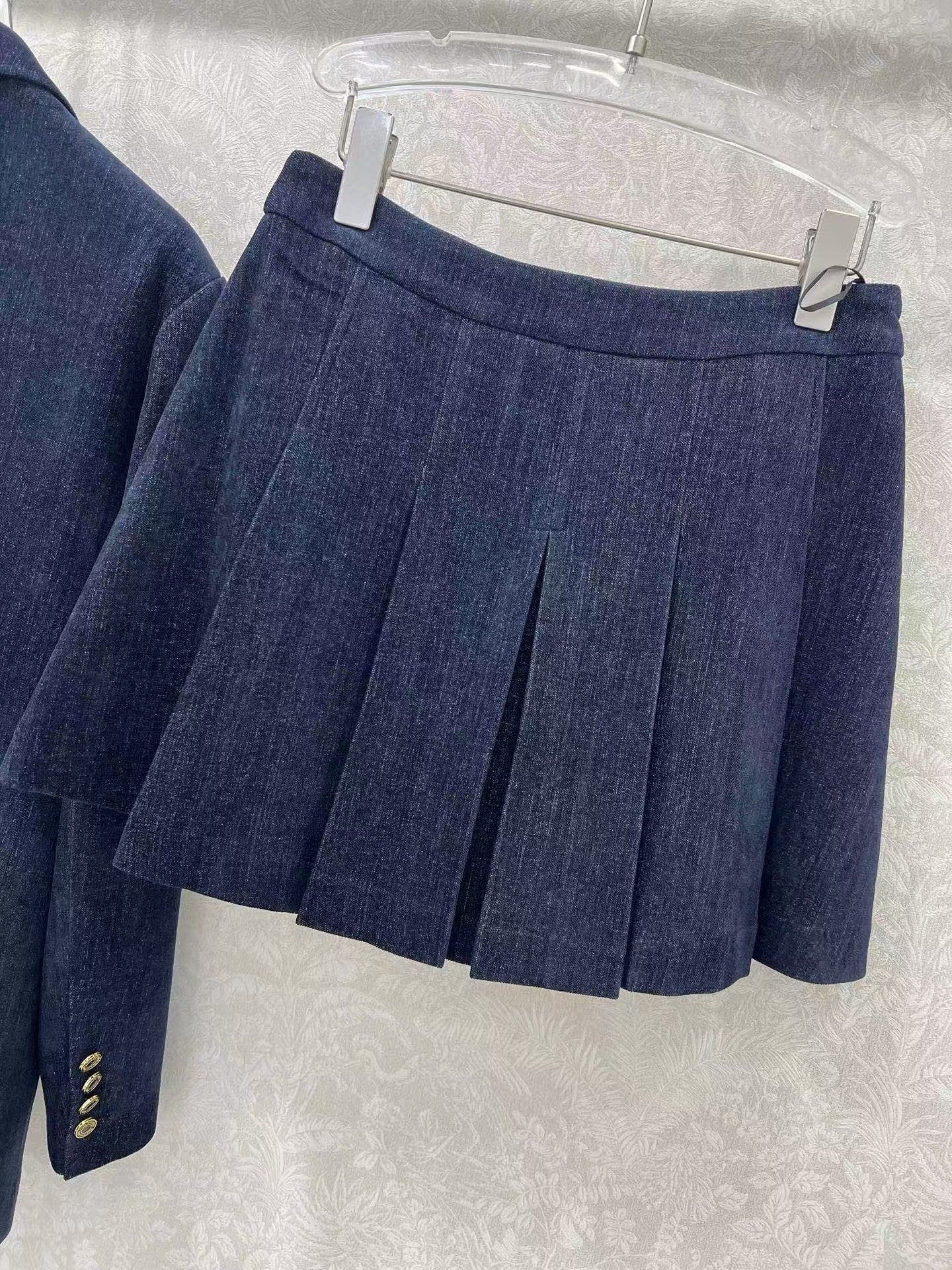 New brushed blazer and pleated skirt