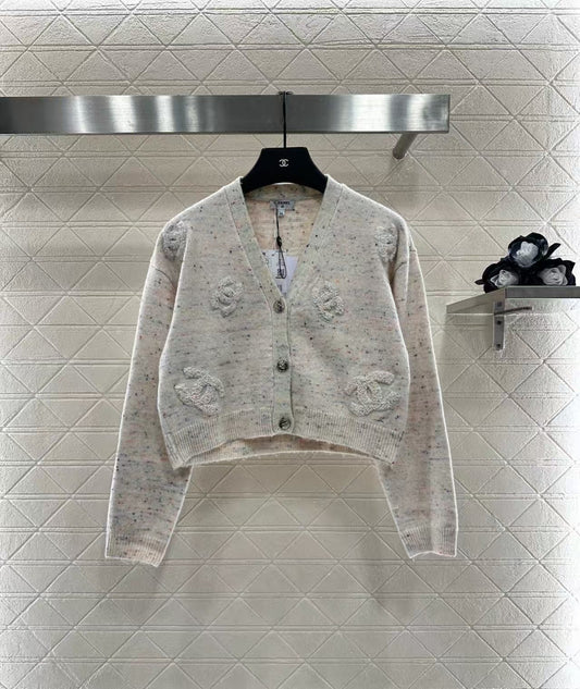 Double C knitted cardigan