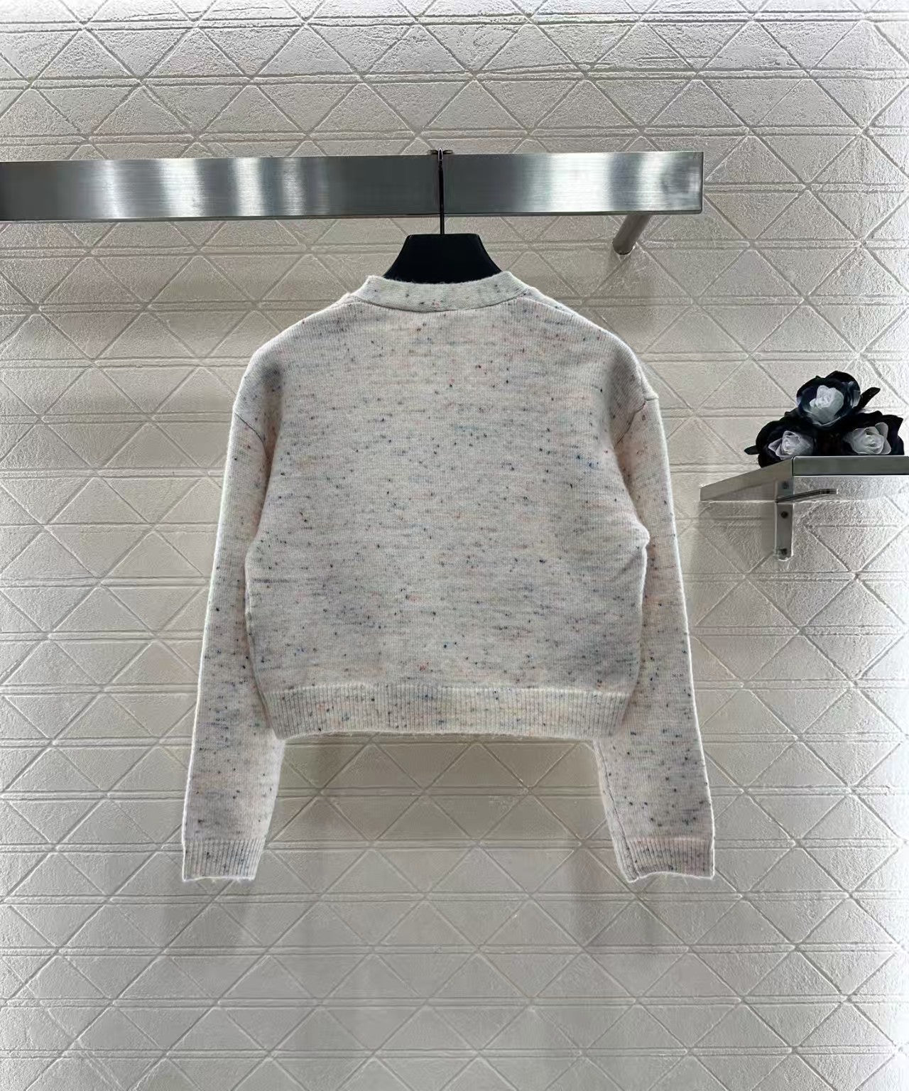 Double C knitted cardigan