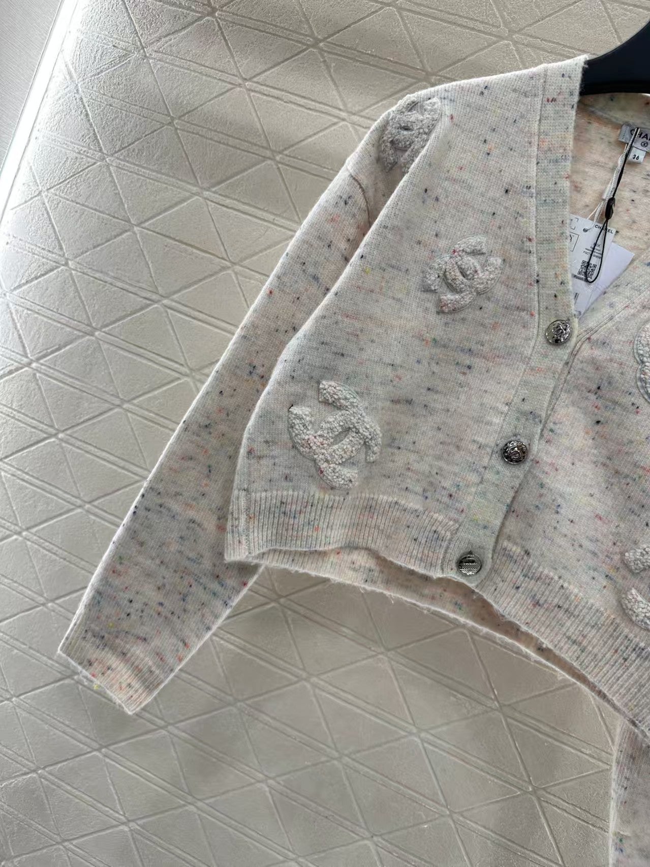 Double C knitted cardigan