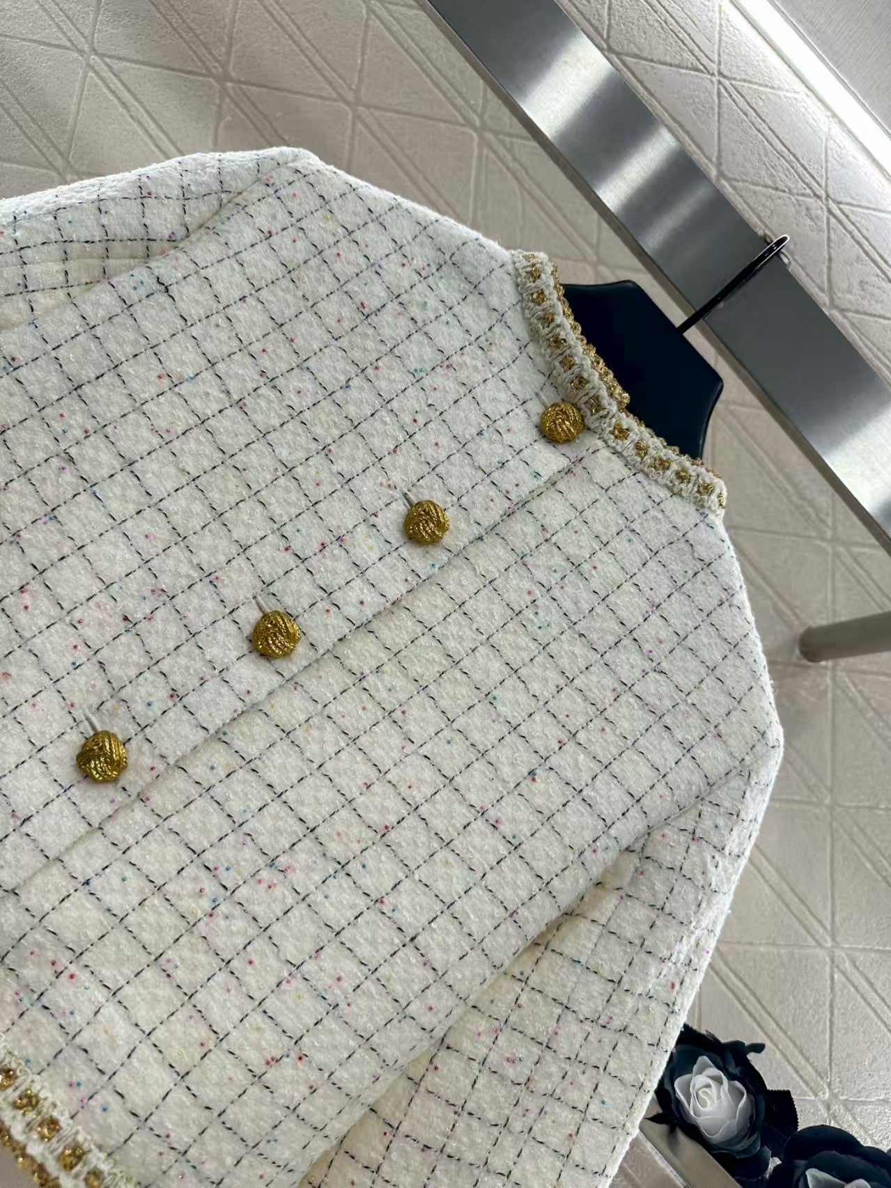 New button-down dress top