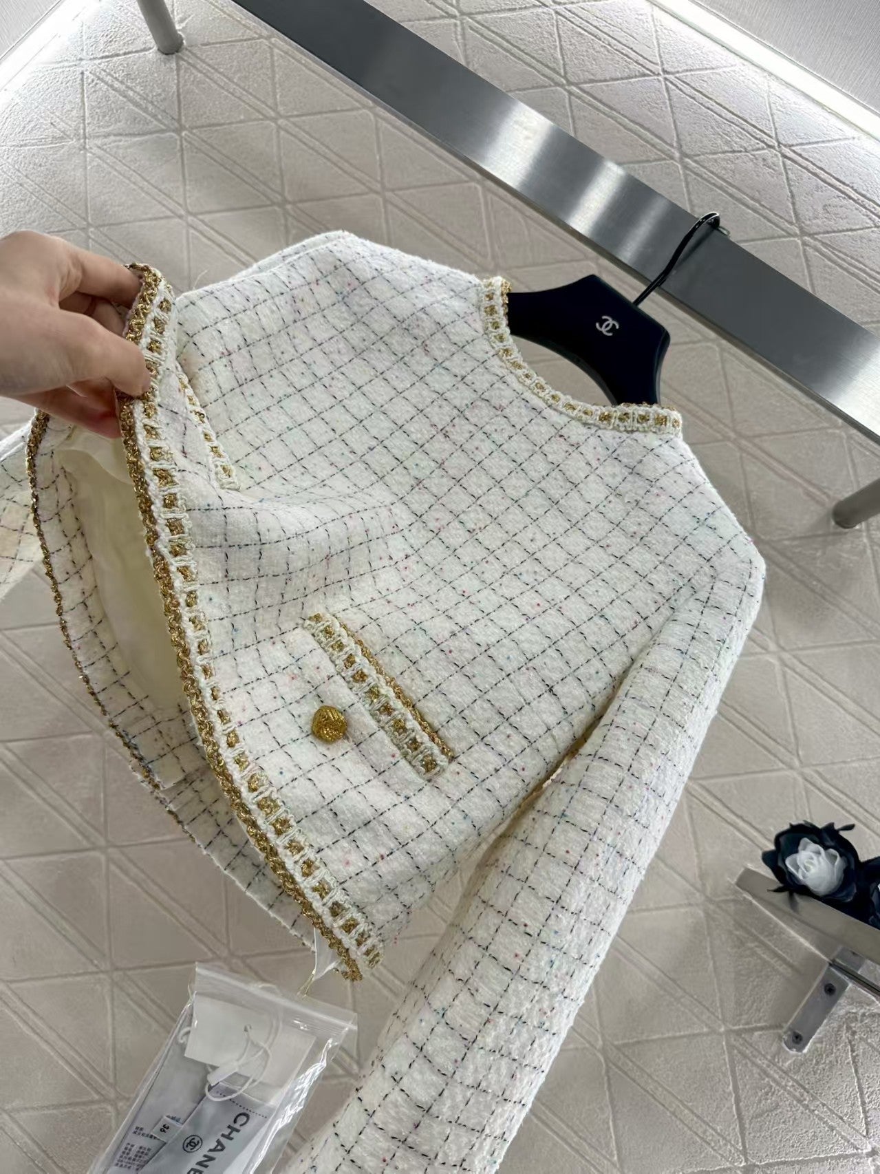 New button-down dress top