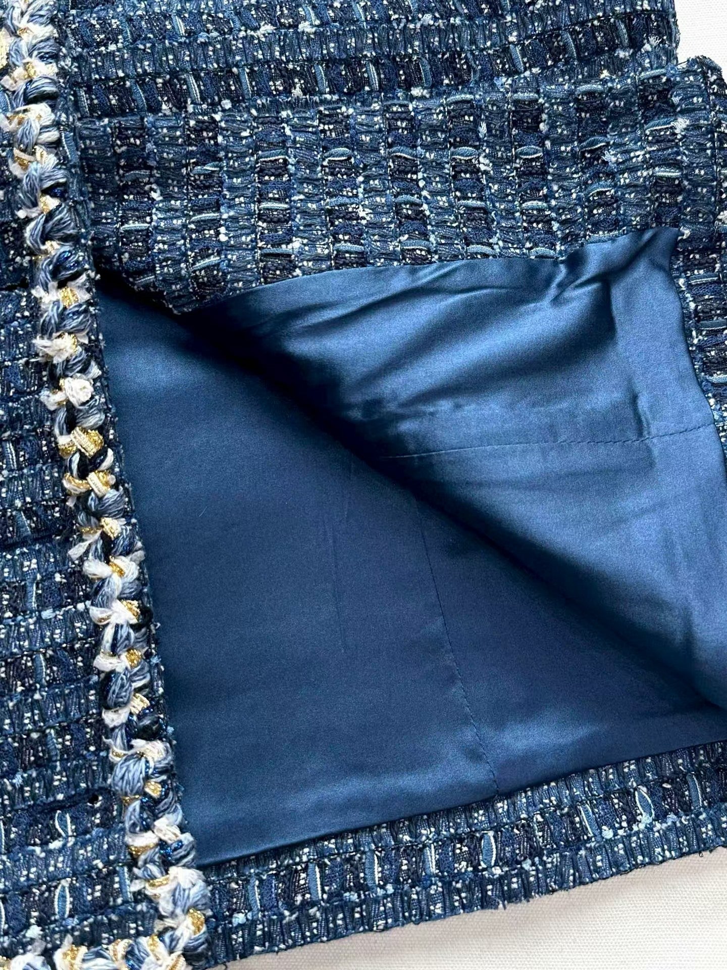 Blue woven custom-dyed vest