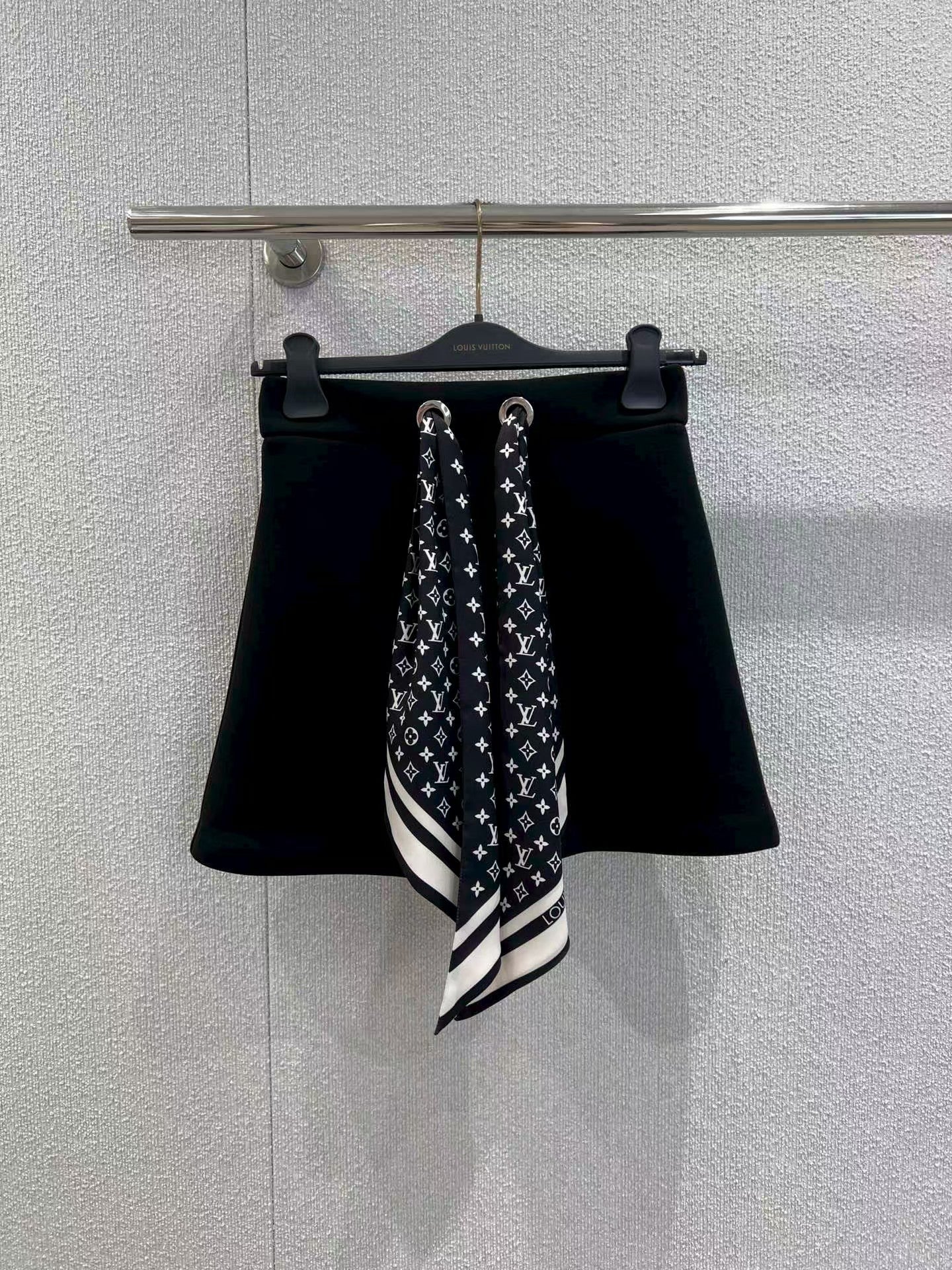 New Early Autumn Zipper Hood + Skirt