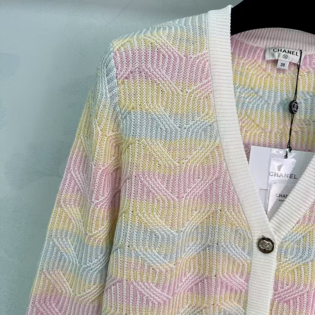 2025 Early Autumn New Color Striped Crochet V-Neck Cardigan