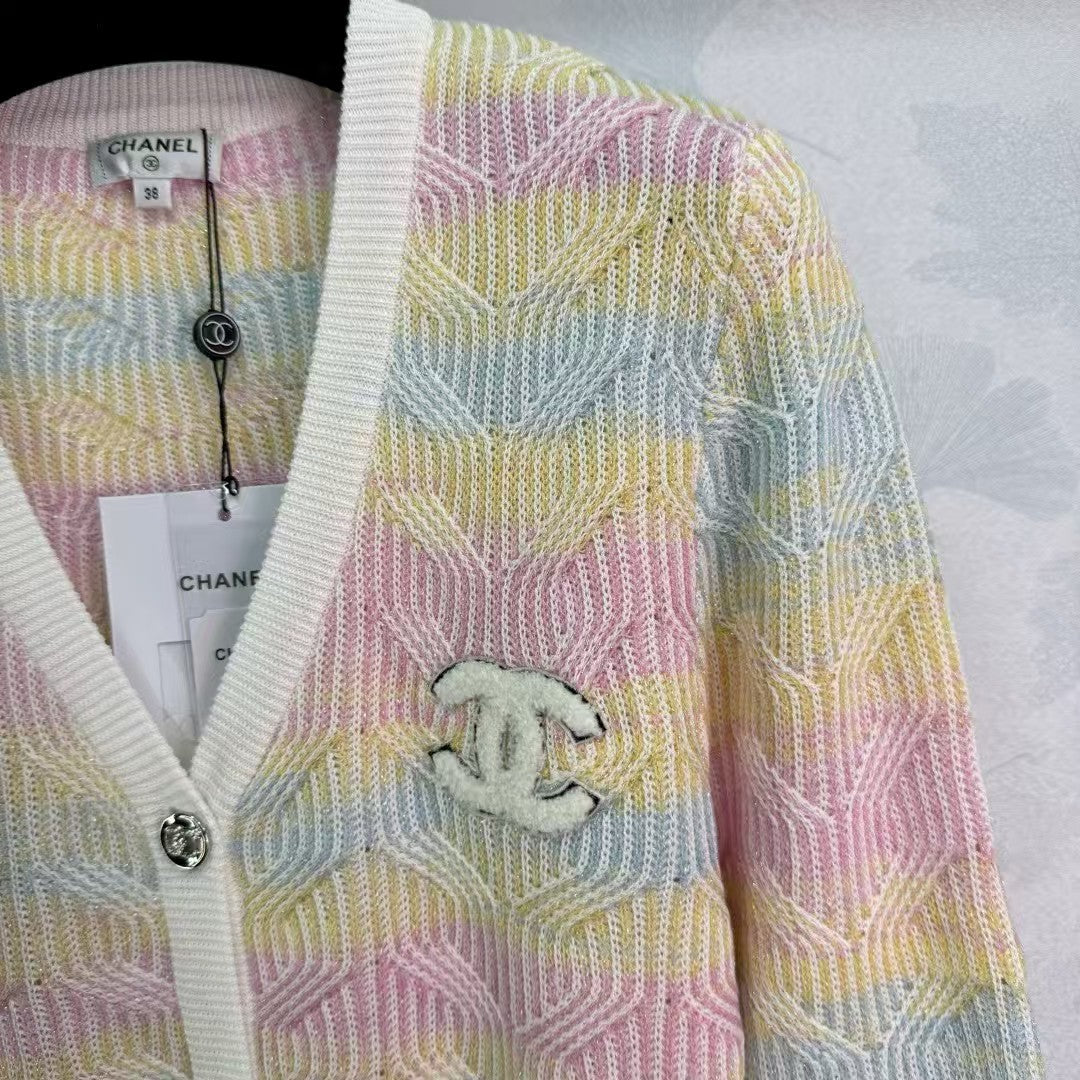 2025 Early Autumn New Color Striped Crochet V-Neck Cardigan