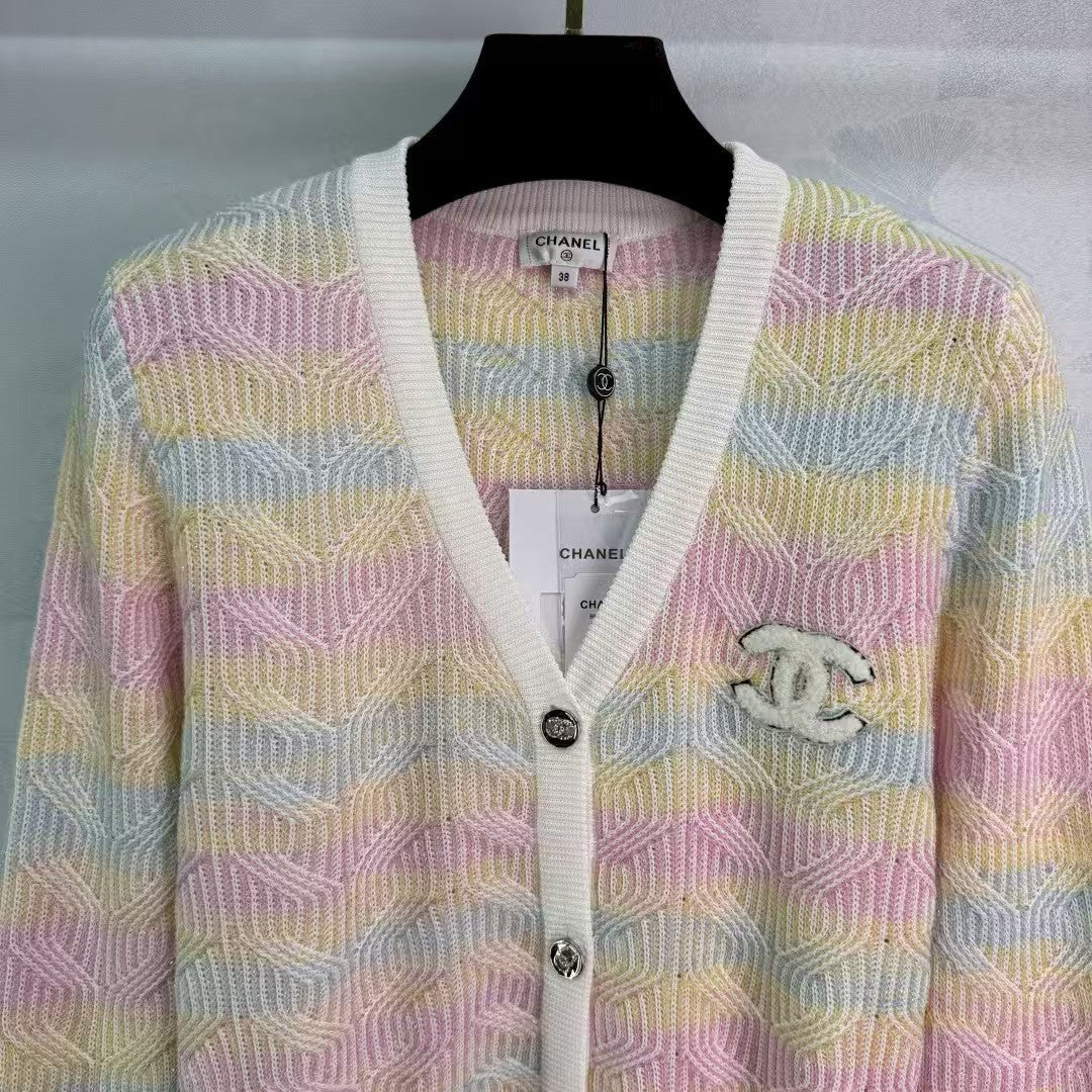 2025 Early Autumn New Color Striped Crochet V-Neck Cardigan
