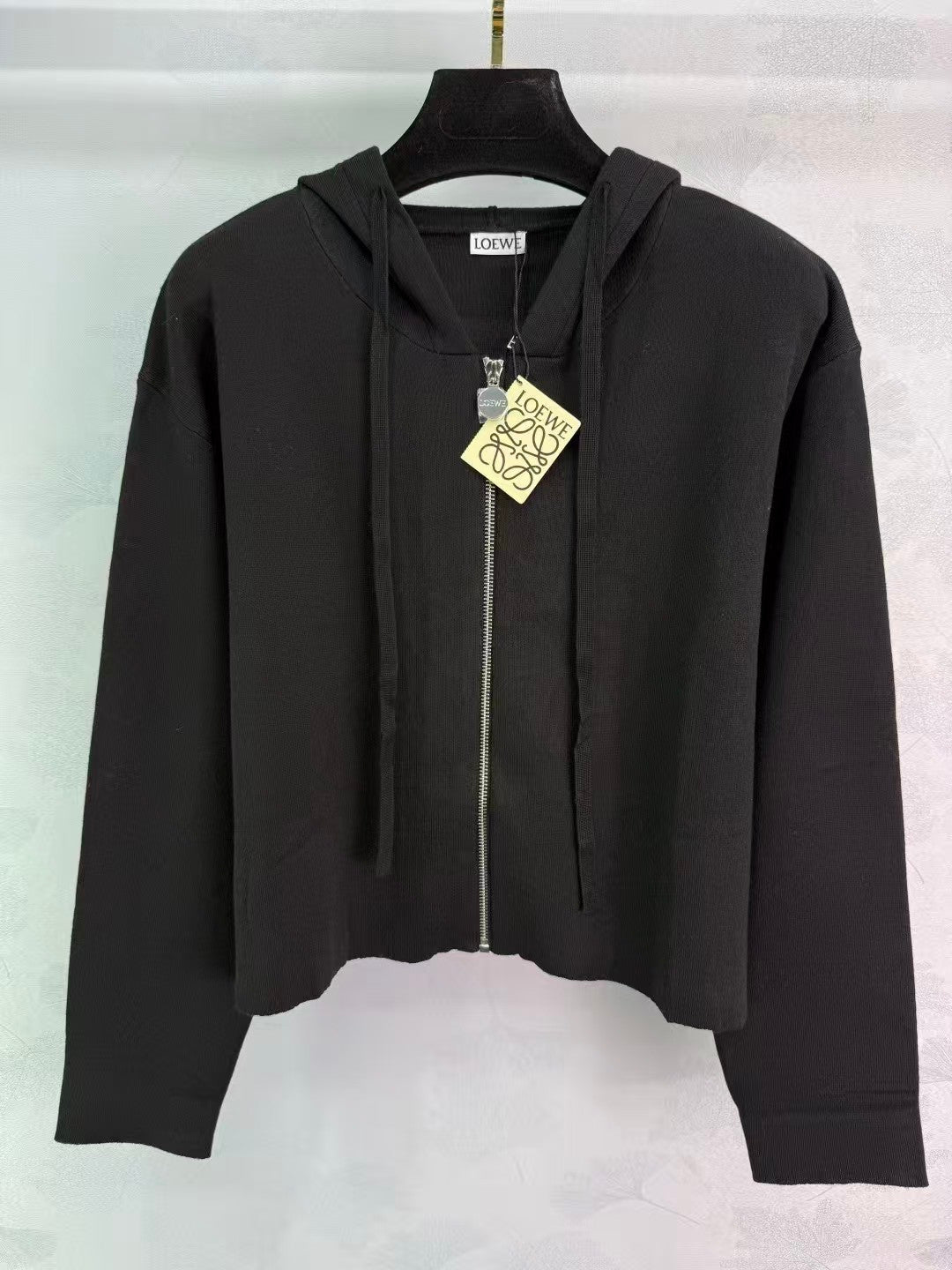 New knitted hooded cardigan