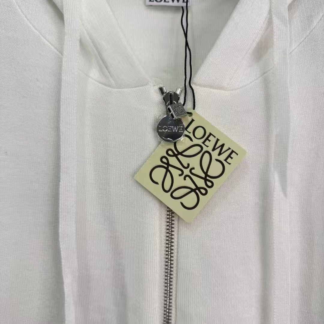 New knitted hooded cardigan